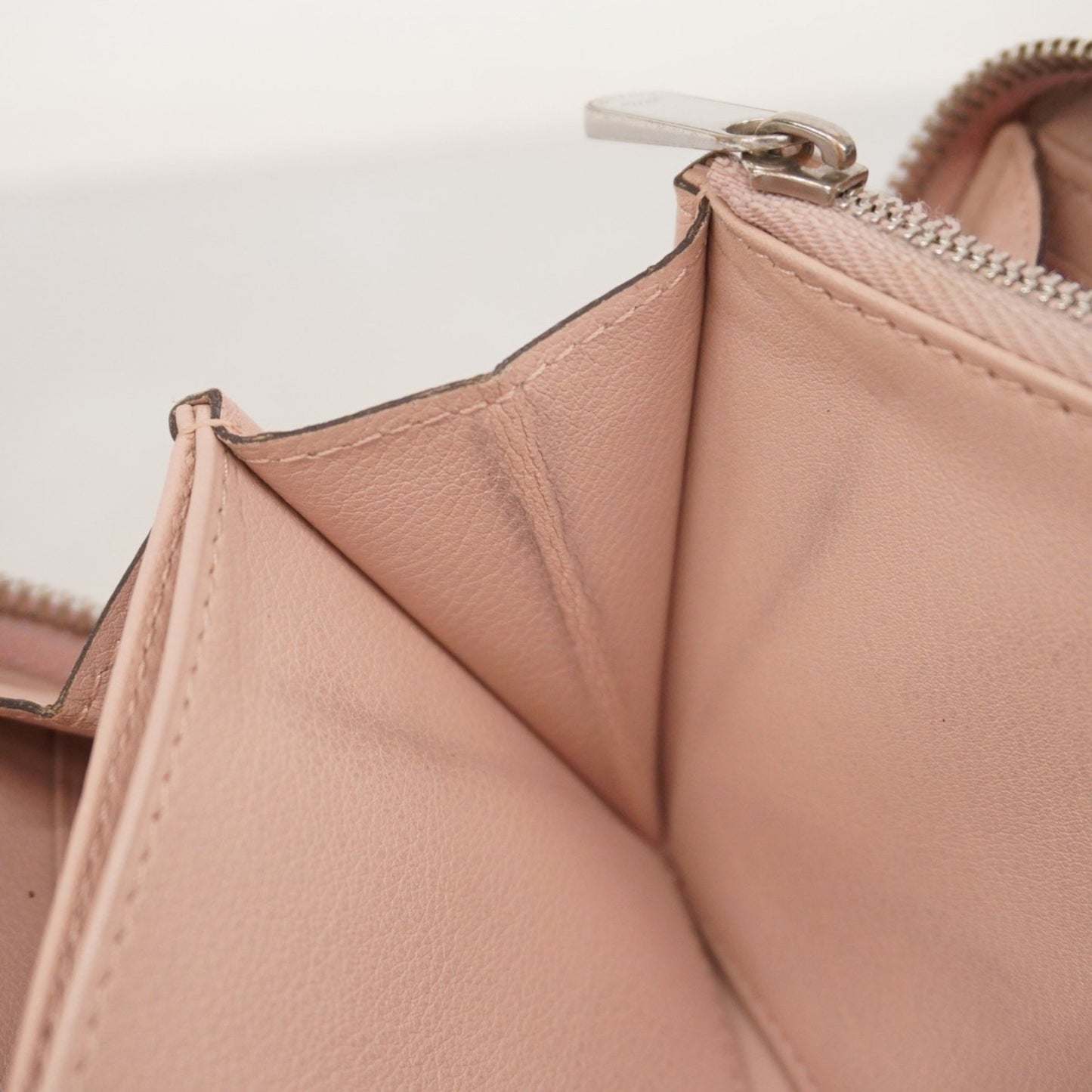 Louis Vuitton Mahina, Pink, Leather, wallet