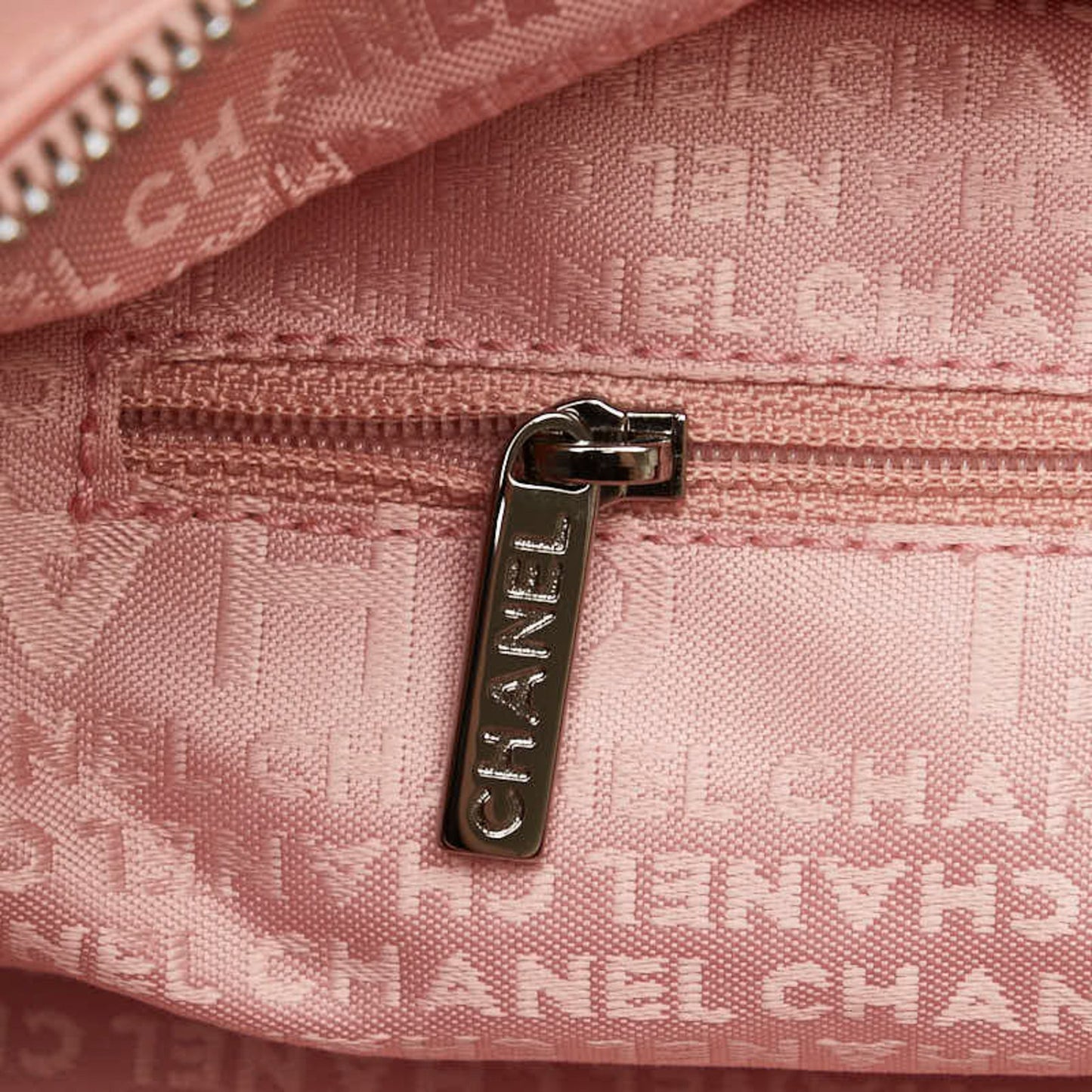 Chanel Chocolate bar, Pink, Leather, handbag