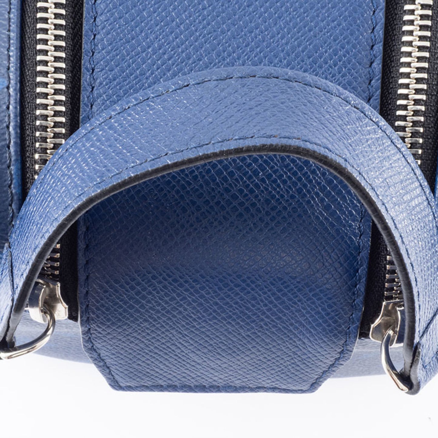 Louis Vuitton Dopp Kit, Blue, Canvas, clutch