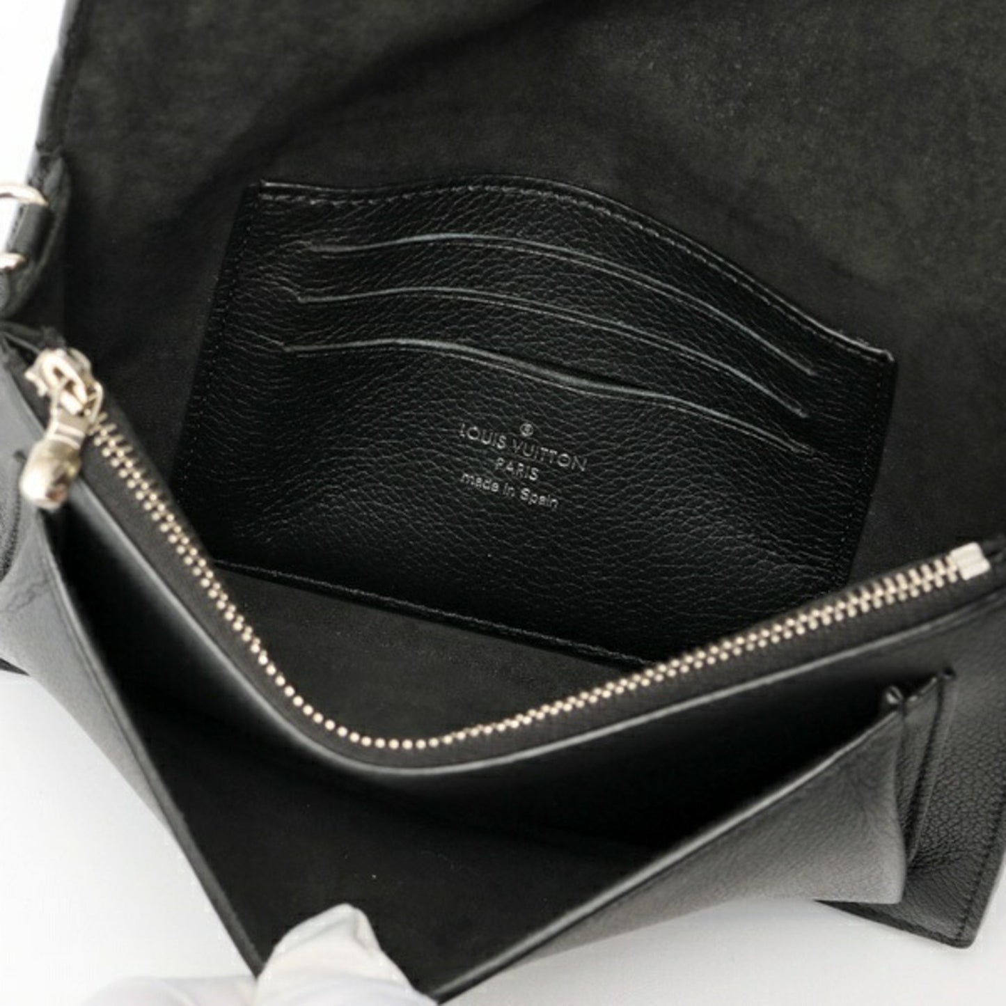 Louis Vuitton Mylockme, Black, Leather, clutch