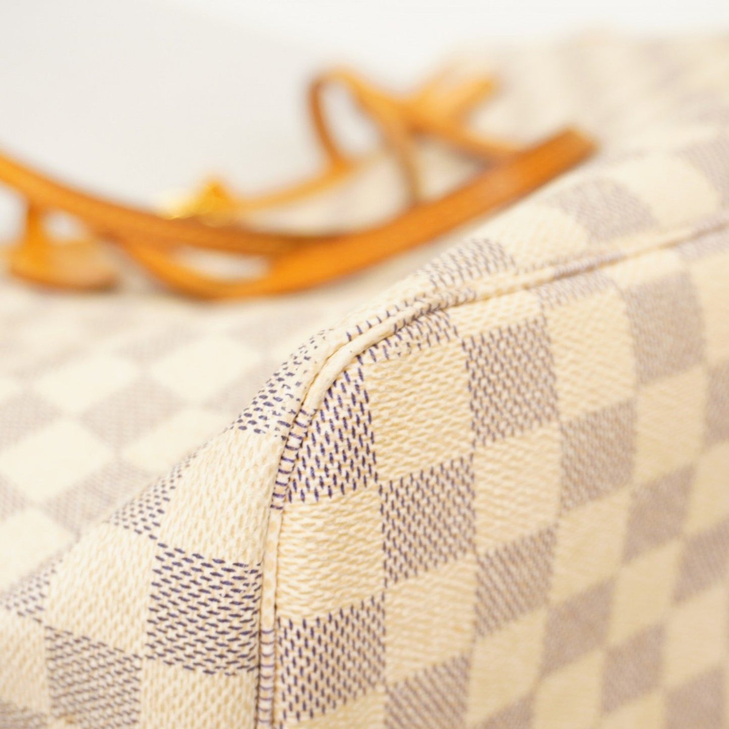 Louis Vuitton Neverfull MM, White, Canvas, tote