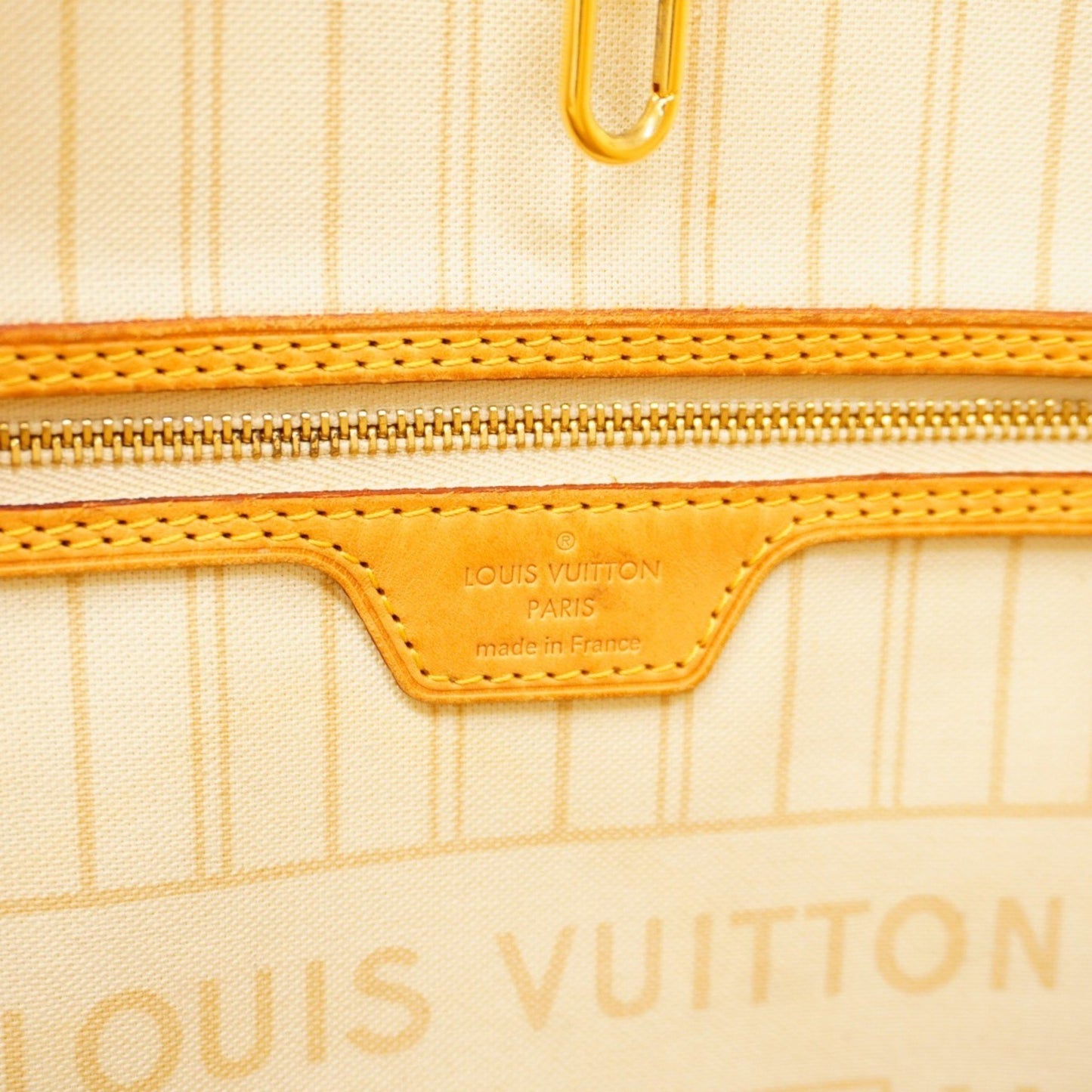 Louis Vuitton Neverfull MM, White, Canvas, tote