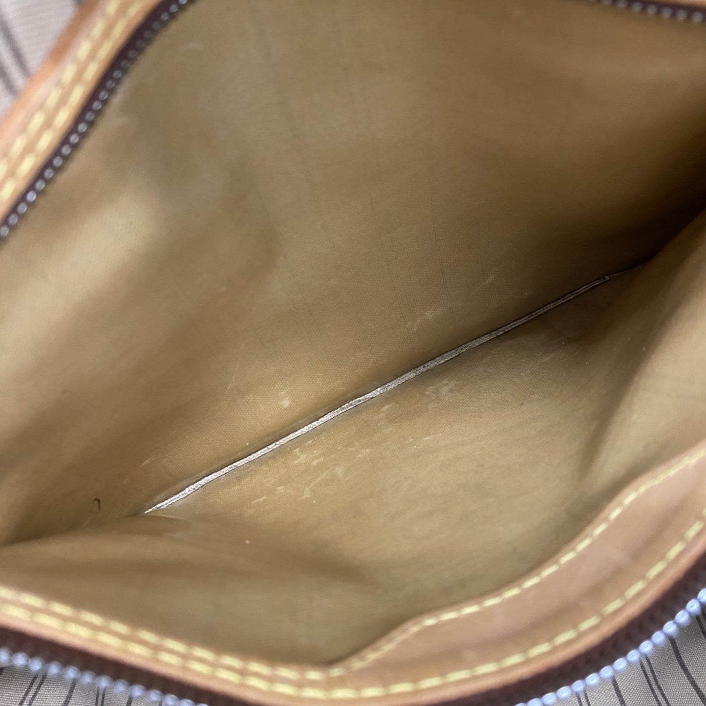 Louis Vuitton Neverfull MM, Brown, Canvas, tote