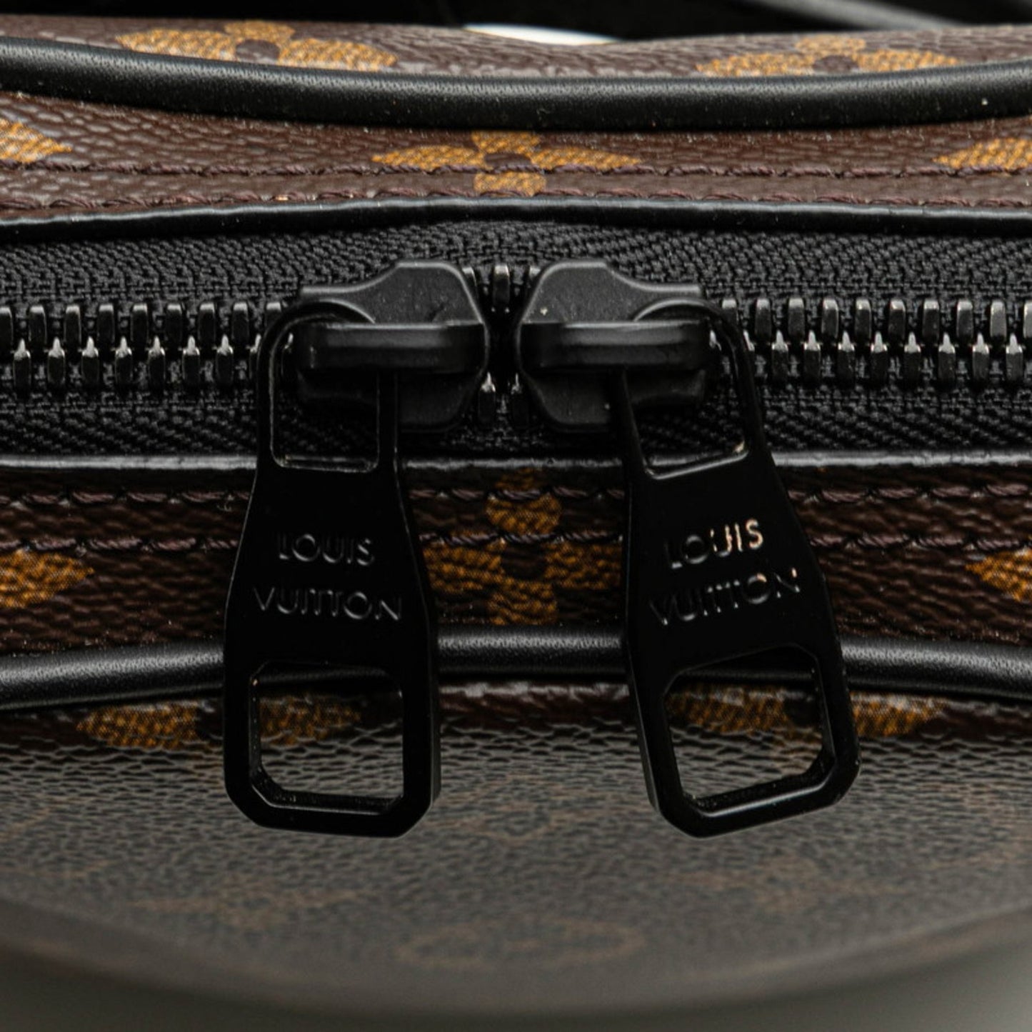 Louis Vuitton Utility, Brown, Leather, shoulder
