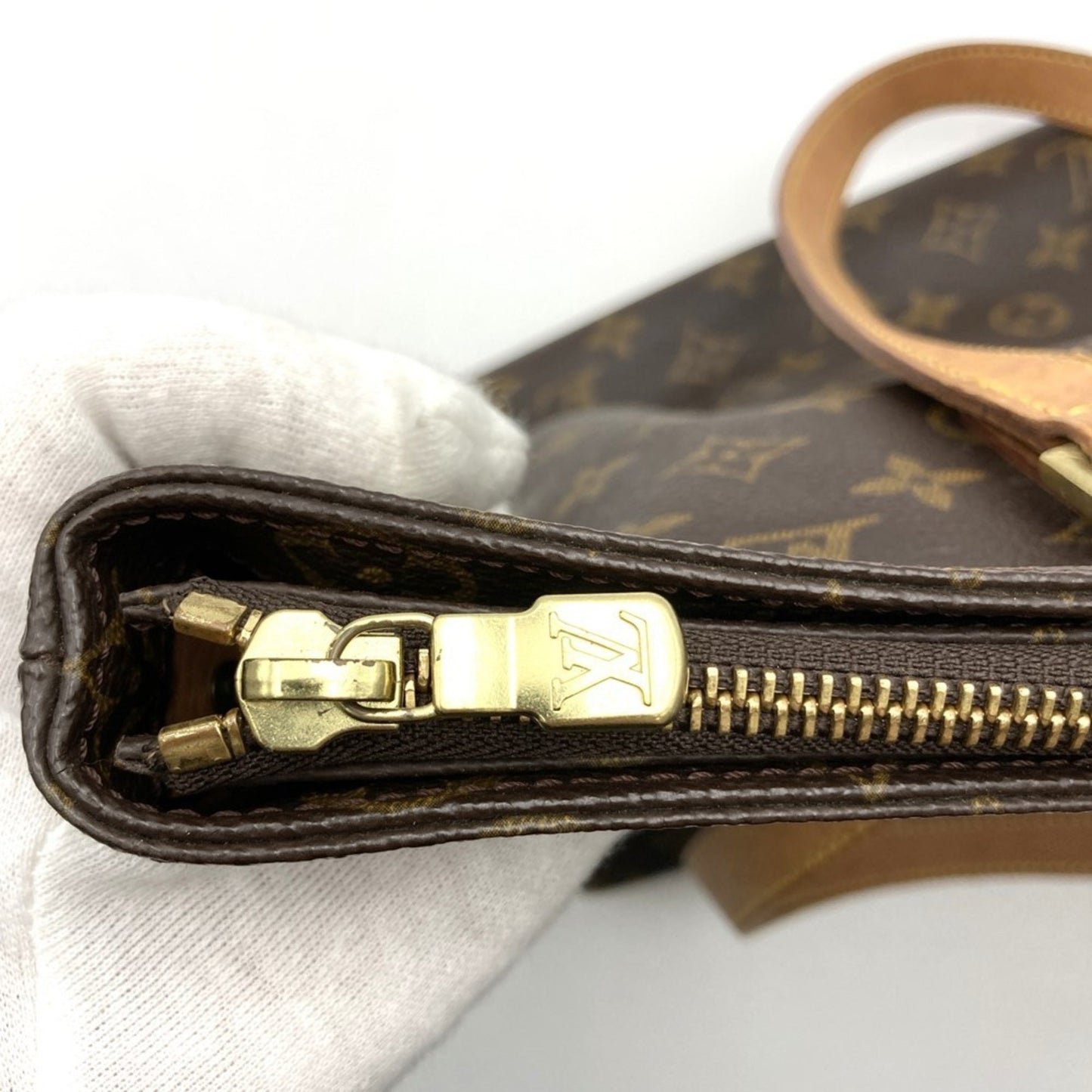 Louis Vuitton Mezzo, Brown, Canvas, tote