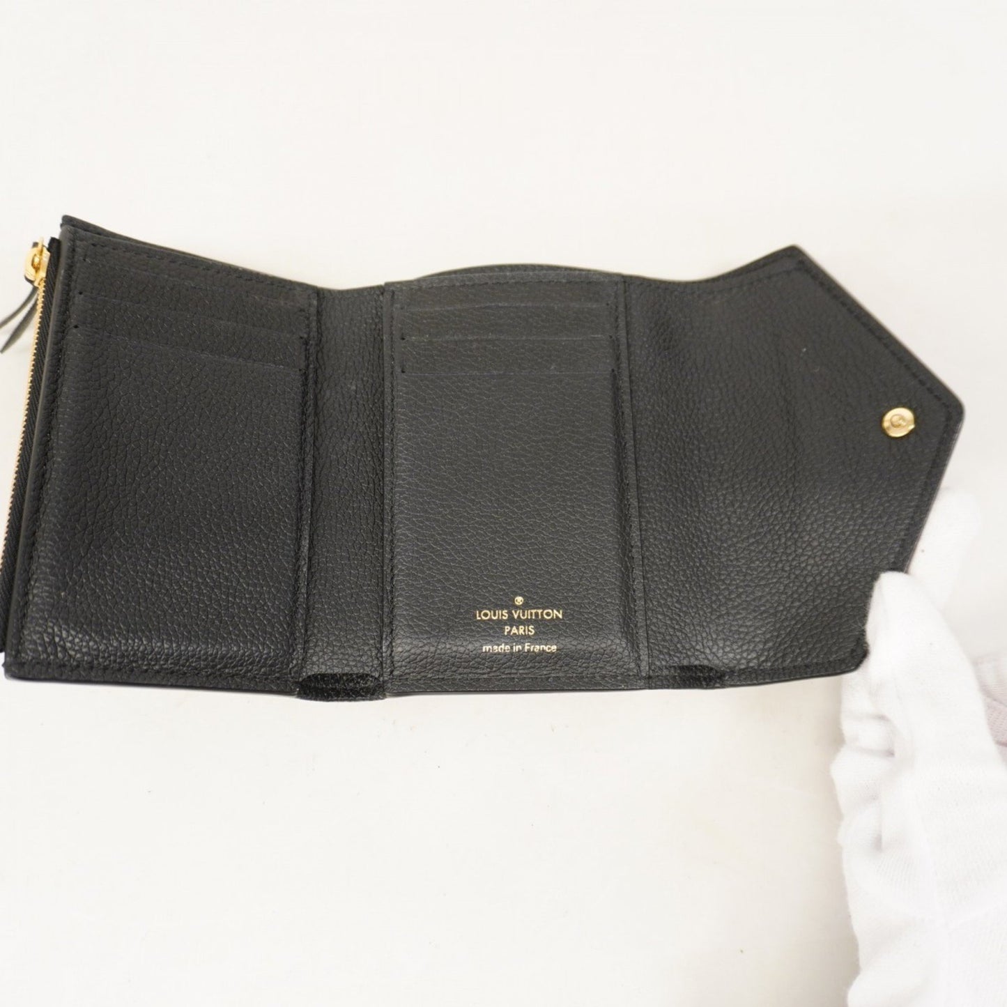 Louis Vuitton Victorine, Black, Leather, wallet