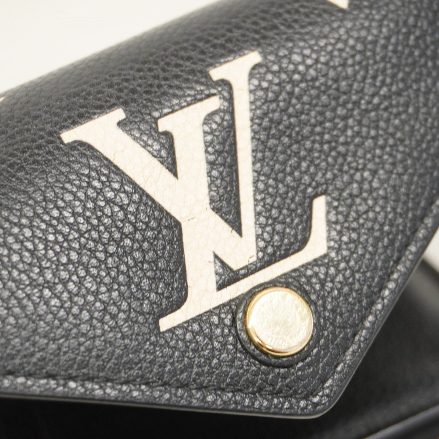 Louis Vuitton Victorine, Black, Leather, wallet