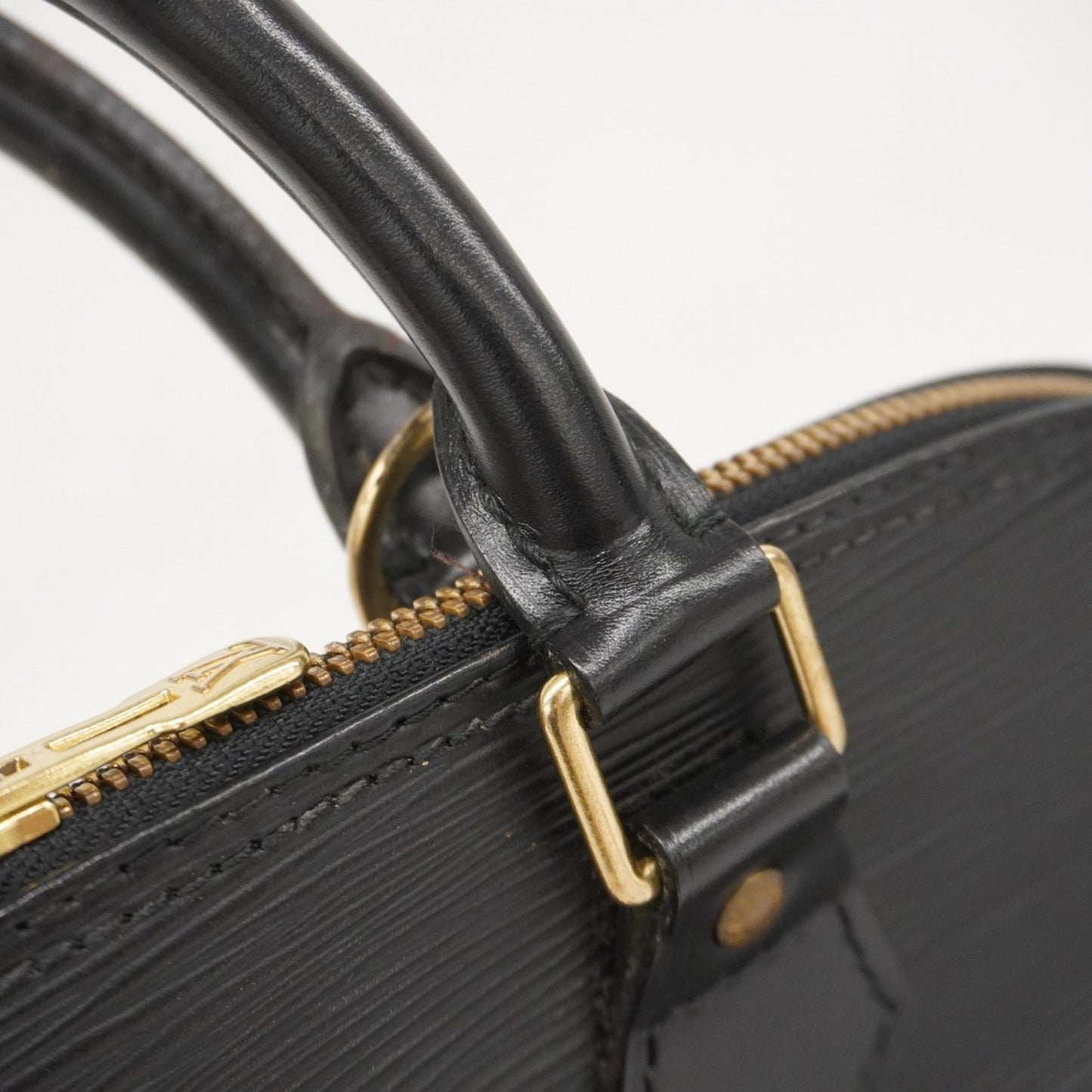 Louis Vuitton Alma, Black, Leather, handbag