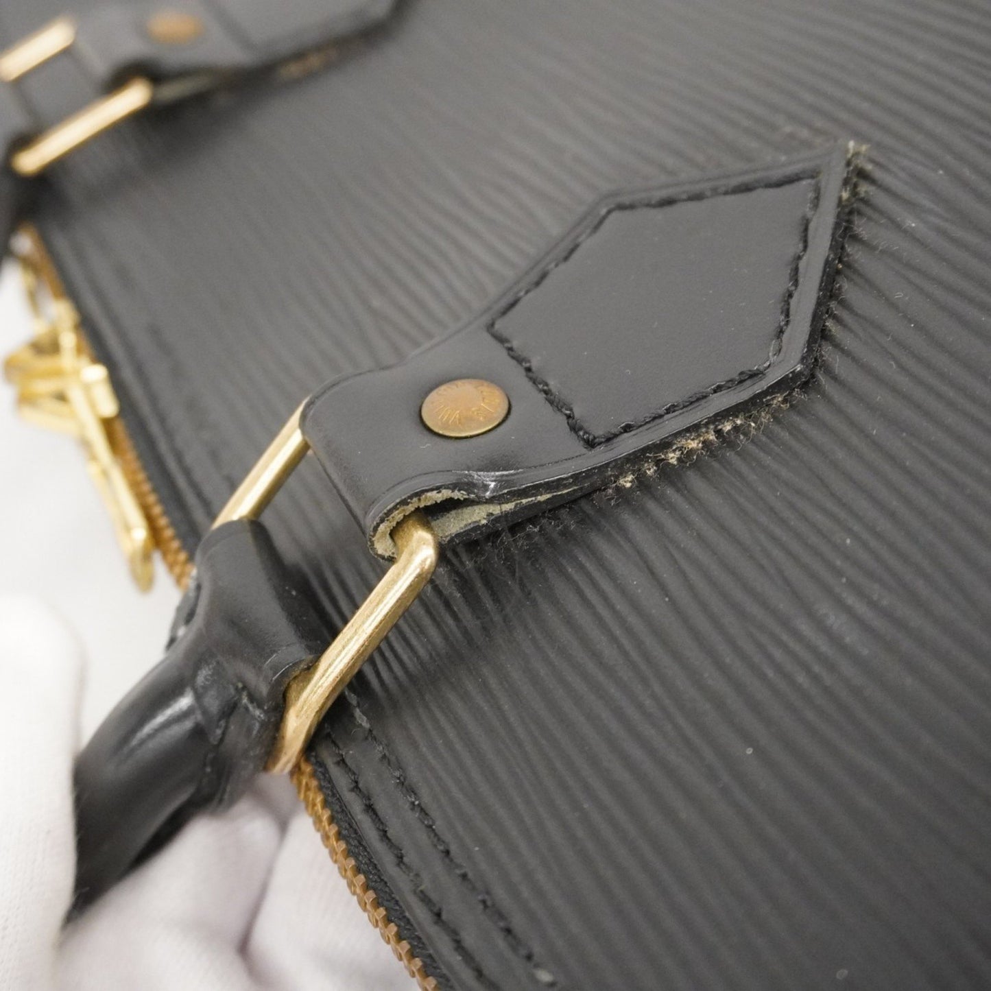 Louis Vuitton Alma, Black, Leather, handbag