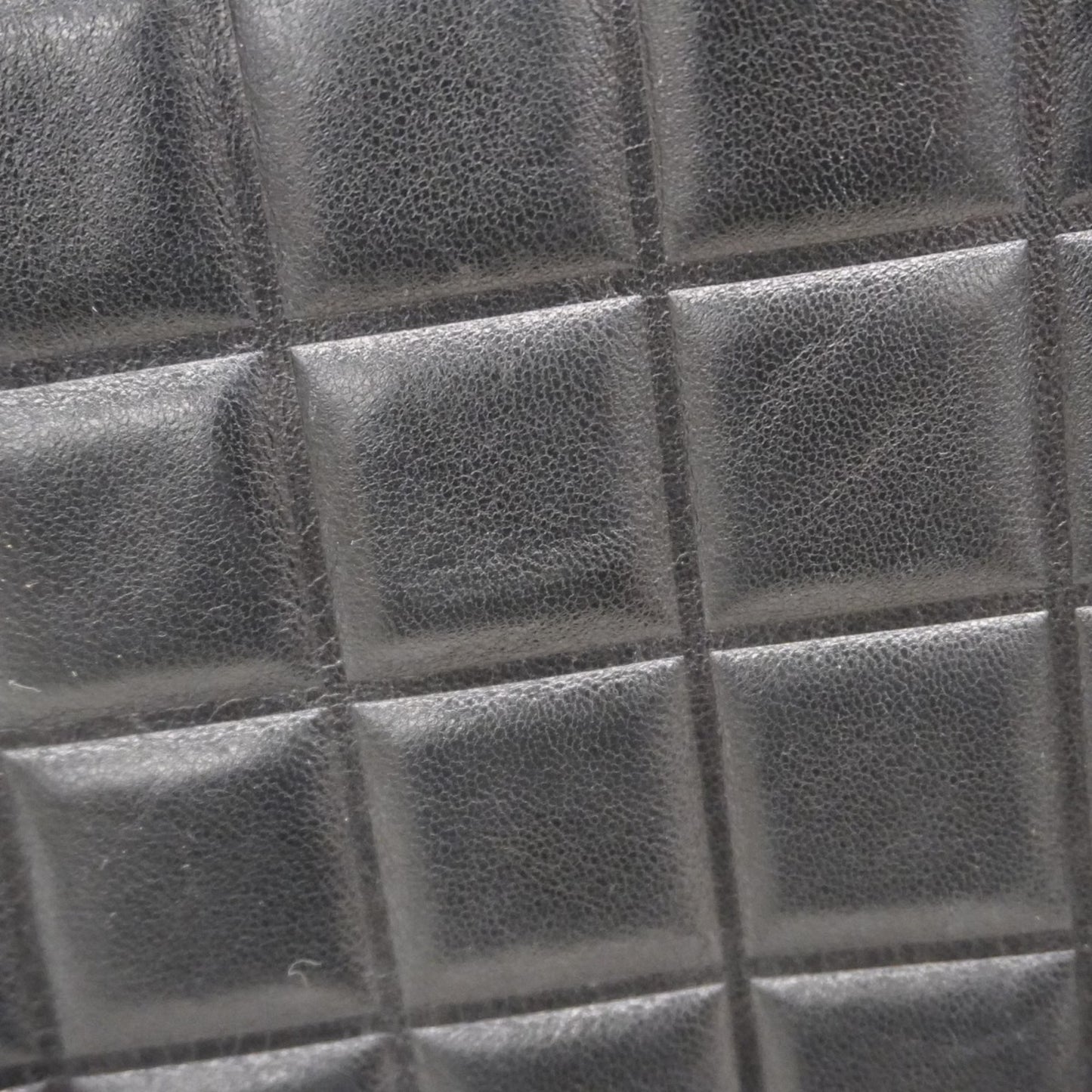 Chanel Chocolate bar, Black, Leather, tote