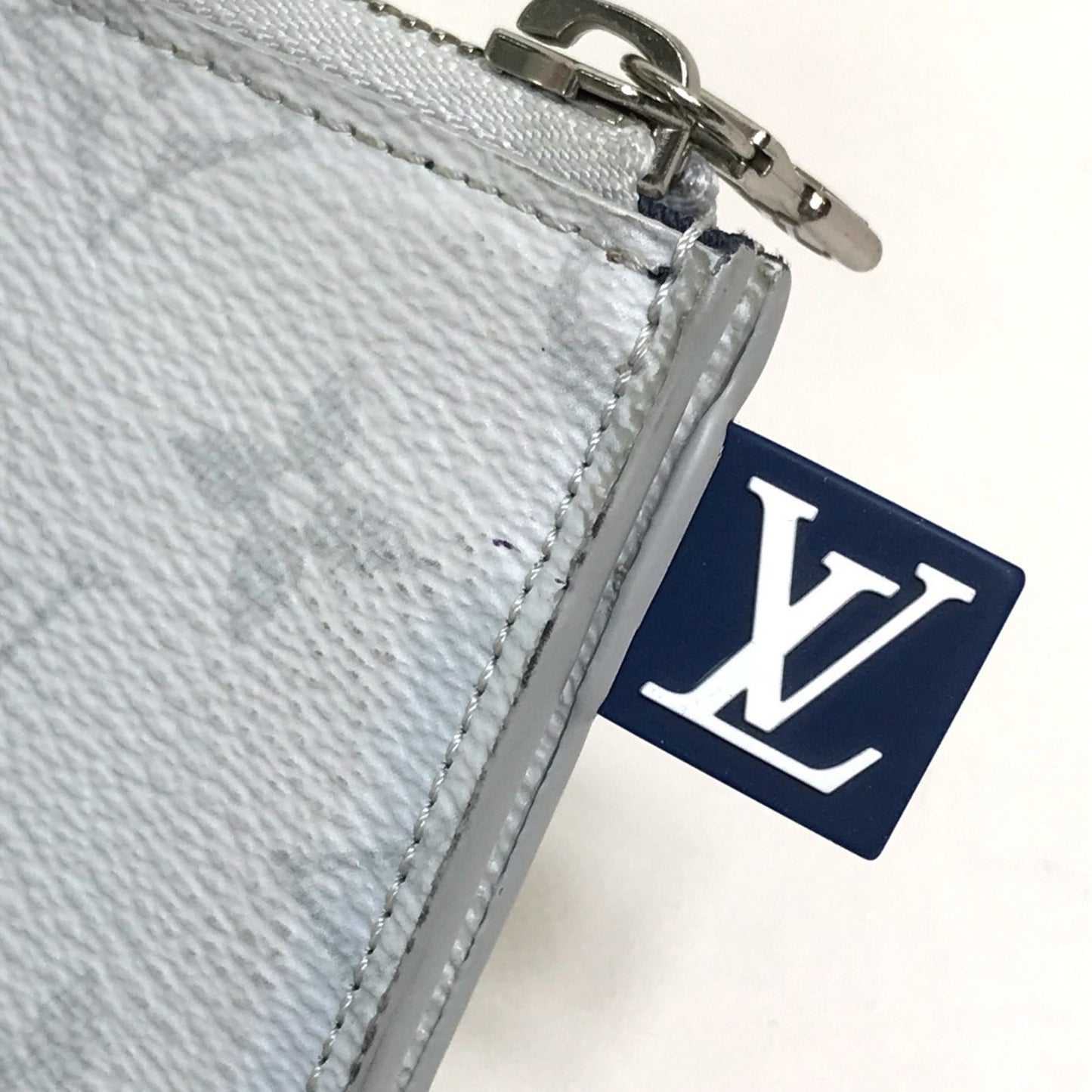 Louis Vuitton Pochette Jour, White, Canvas, clutch