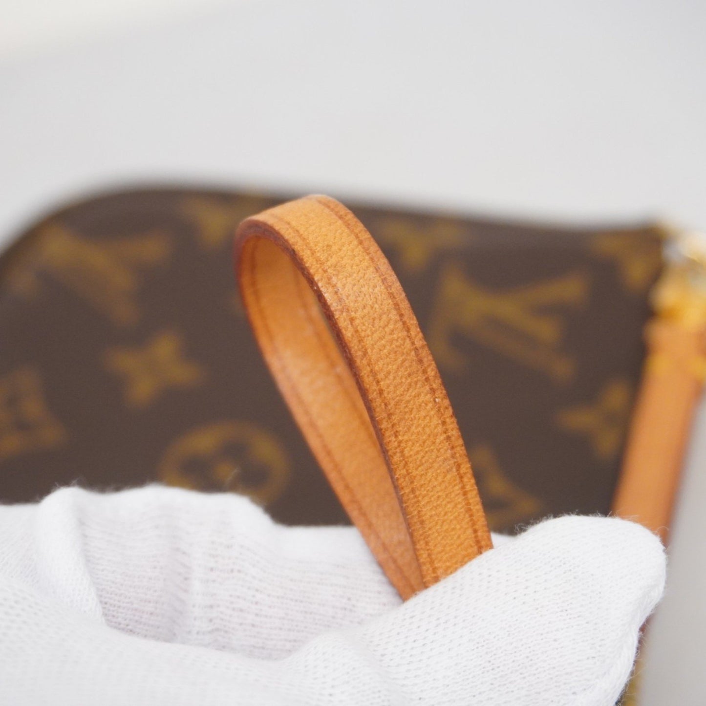 Louis Vuitton Pochette Accessoire, Brown, Canvas, clutch