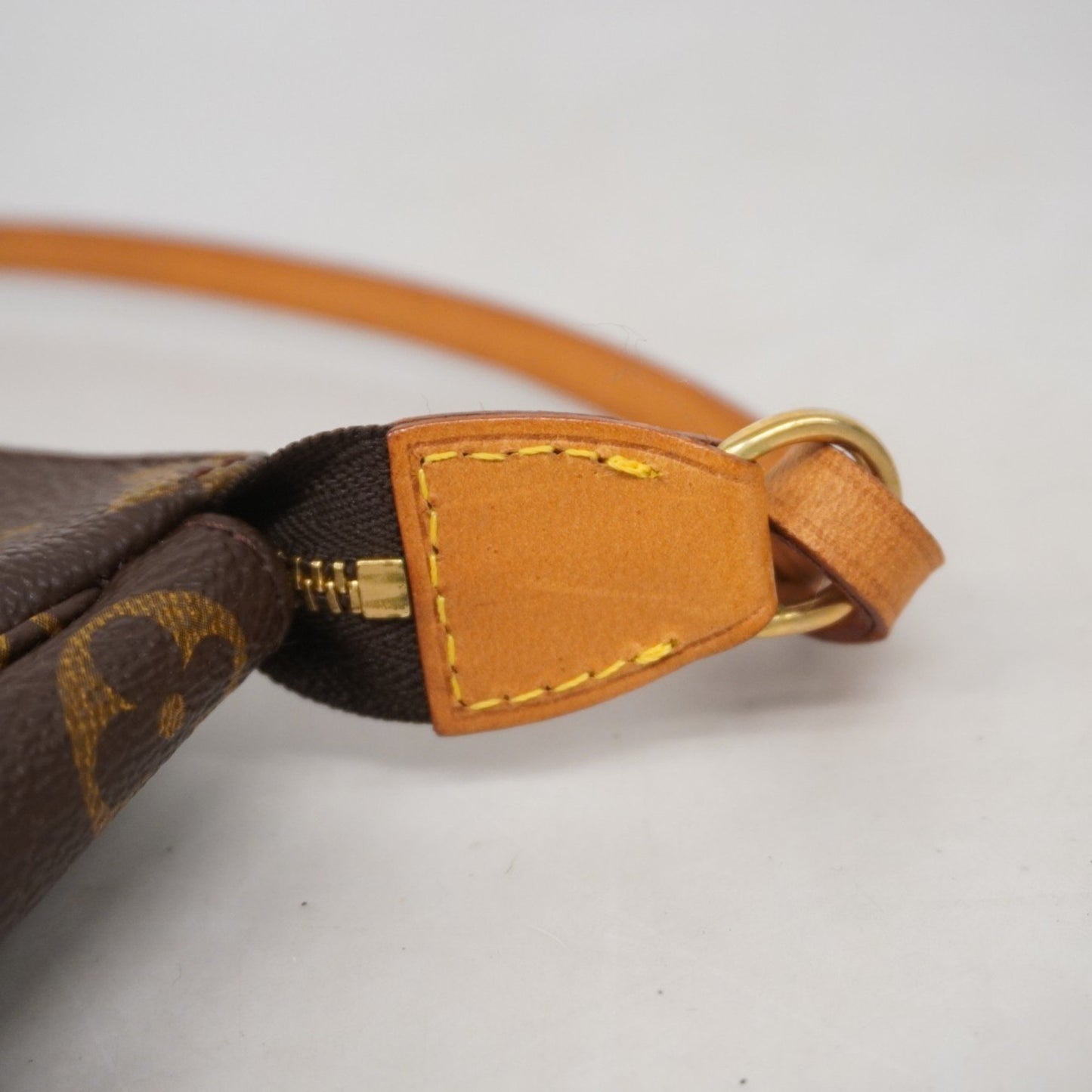Louis Vuitton Pochette Accessoire, Brown, Canvas, clutch