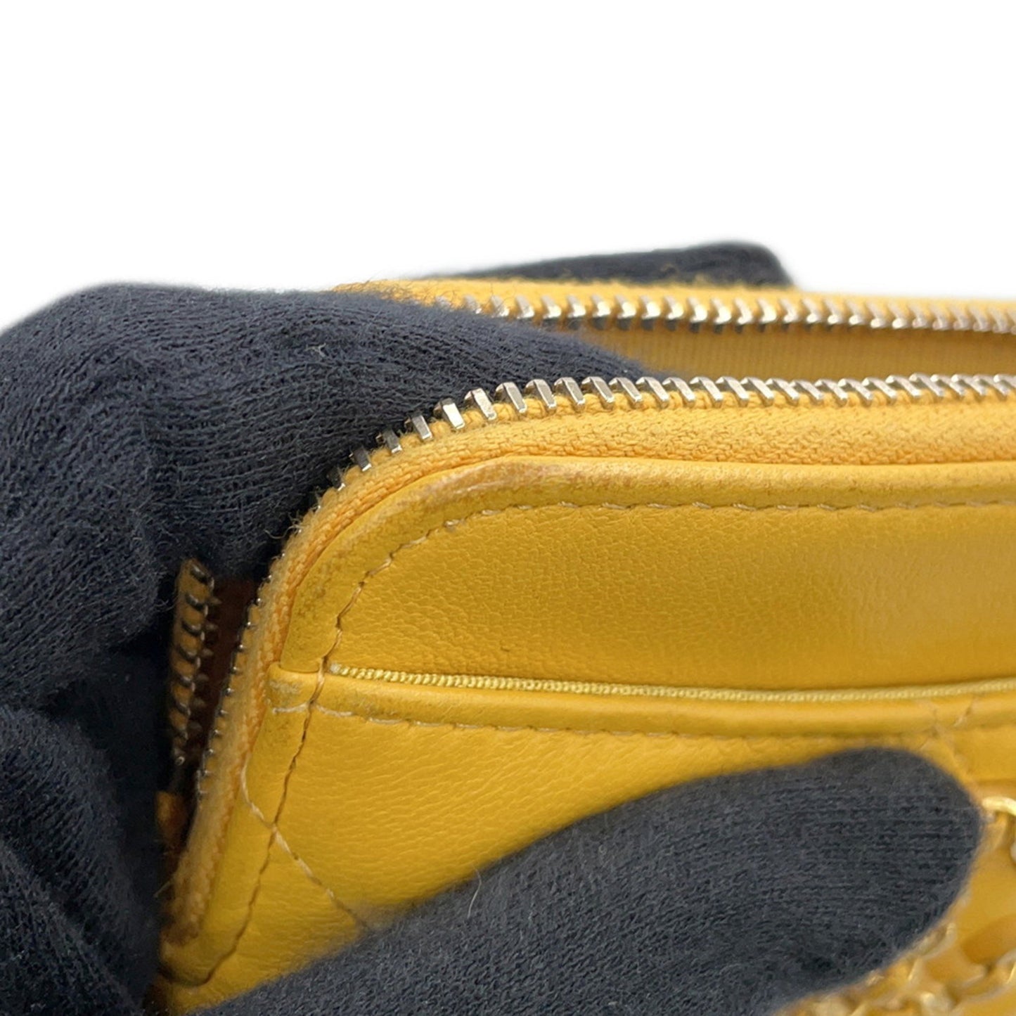 Chanel Porte carte, Yellow, Leather, wallet