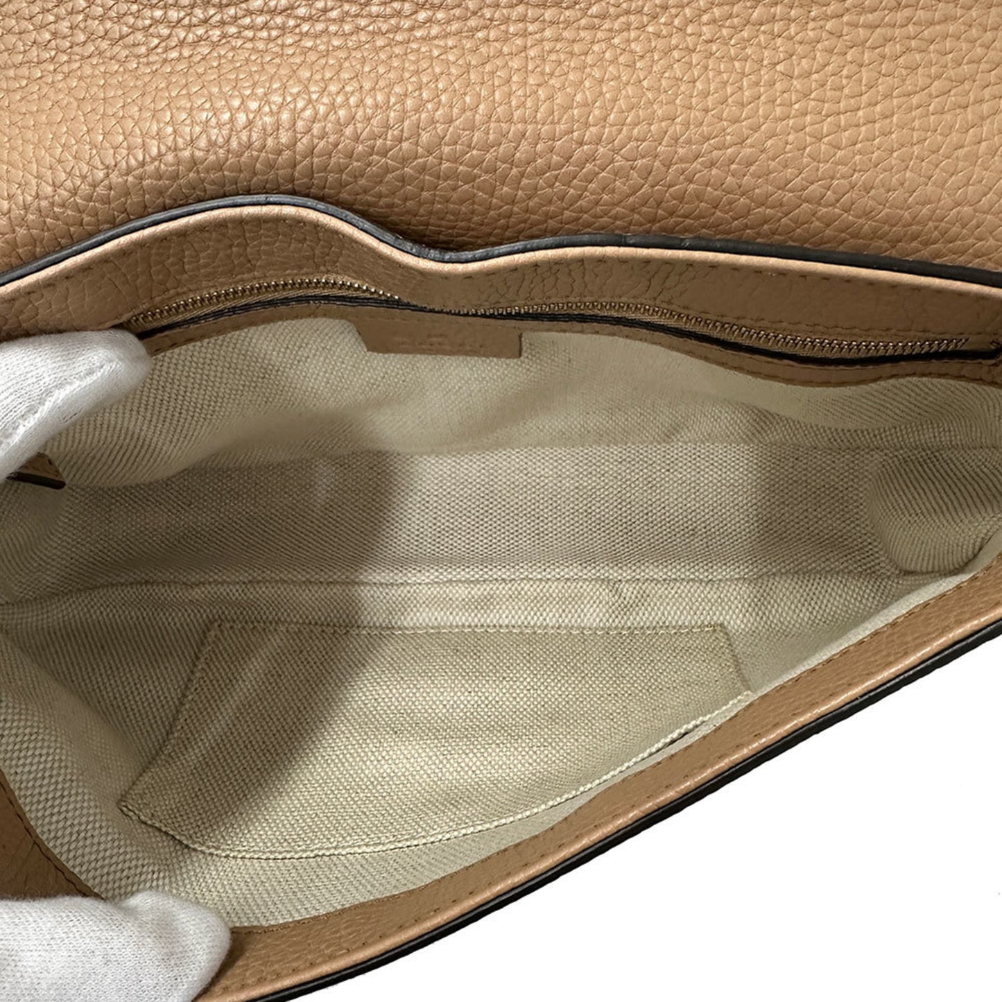 Gucci Interlocking G, Beige, Leather, shoulder