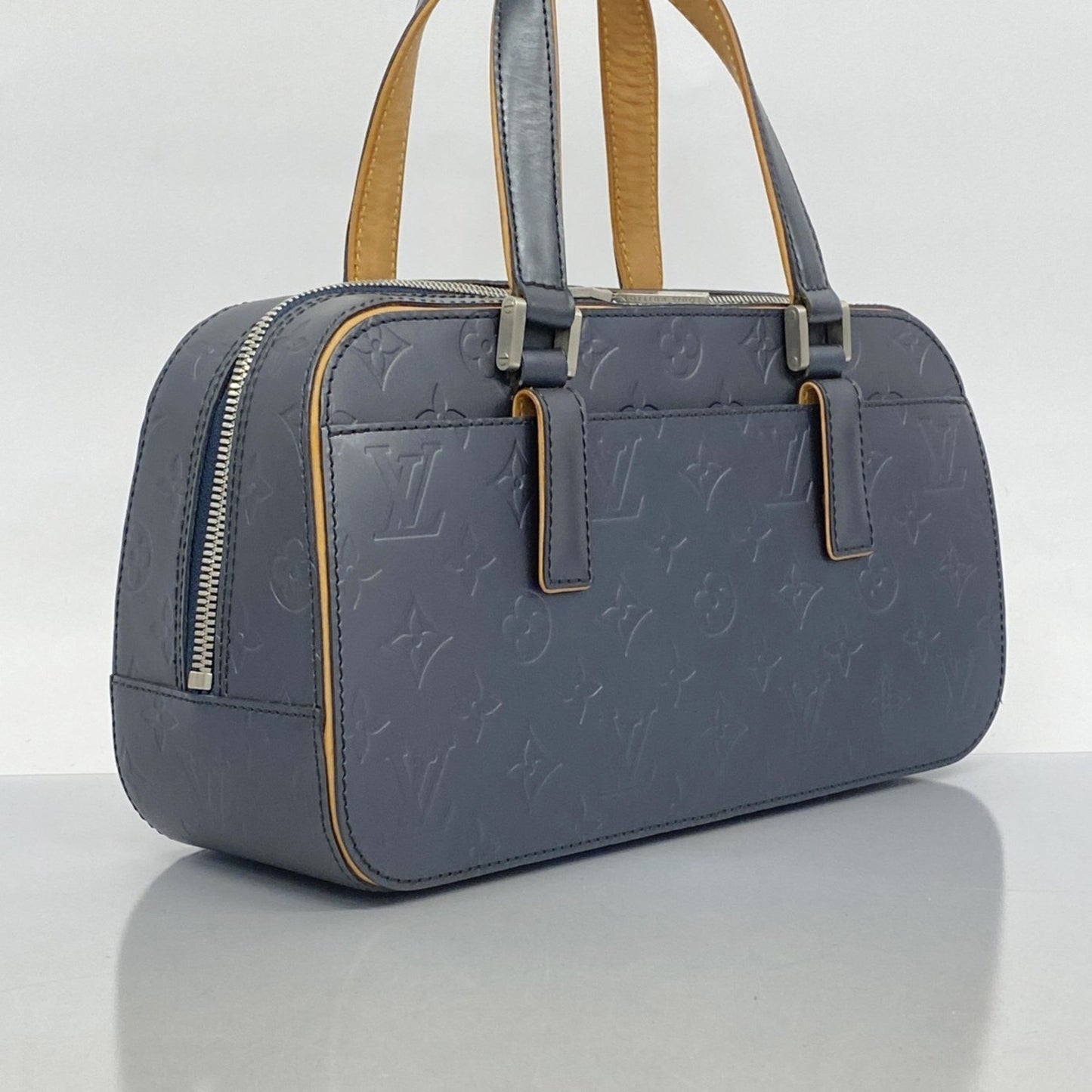 Louis Vuitton Shelton, Blue, Leather, handbag