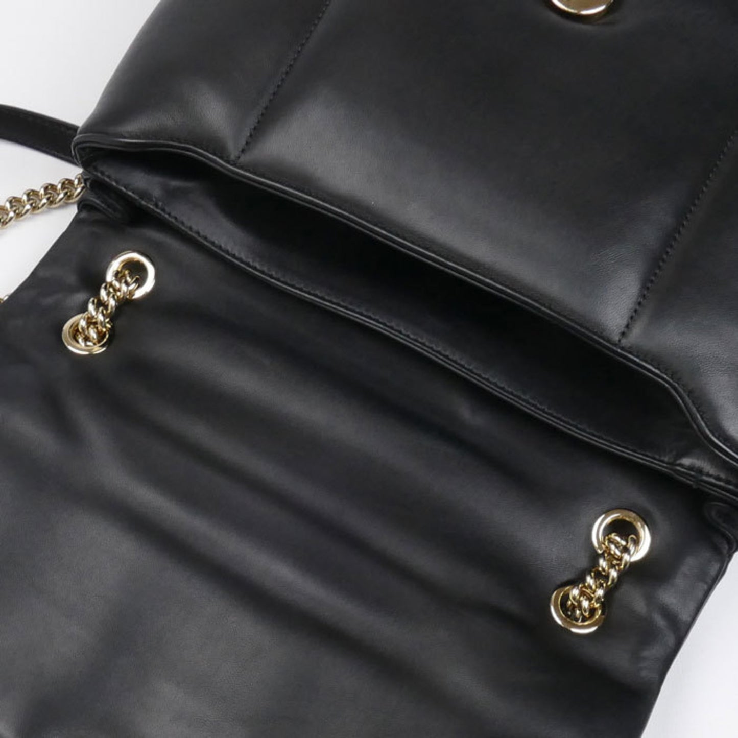 Salvatore Ferragamo Vara, Black, Leather, shoulder