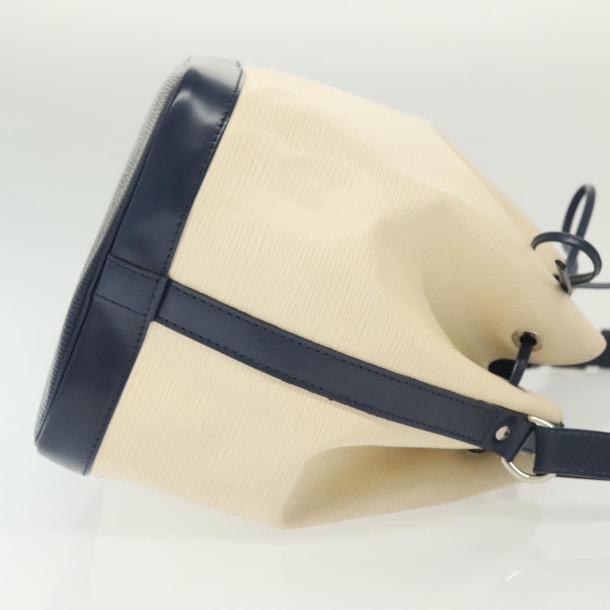 Louis Vuitton Petit Noé, White, Leather, shoulder