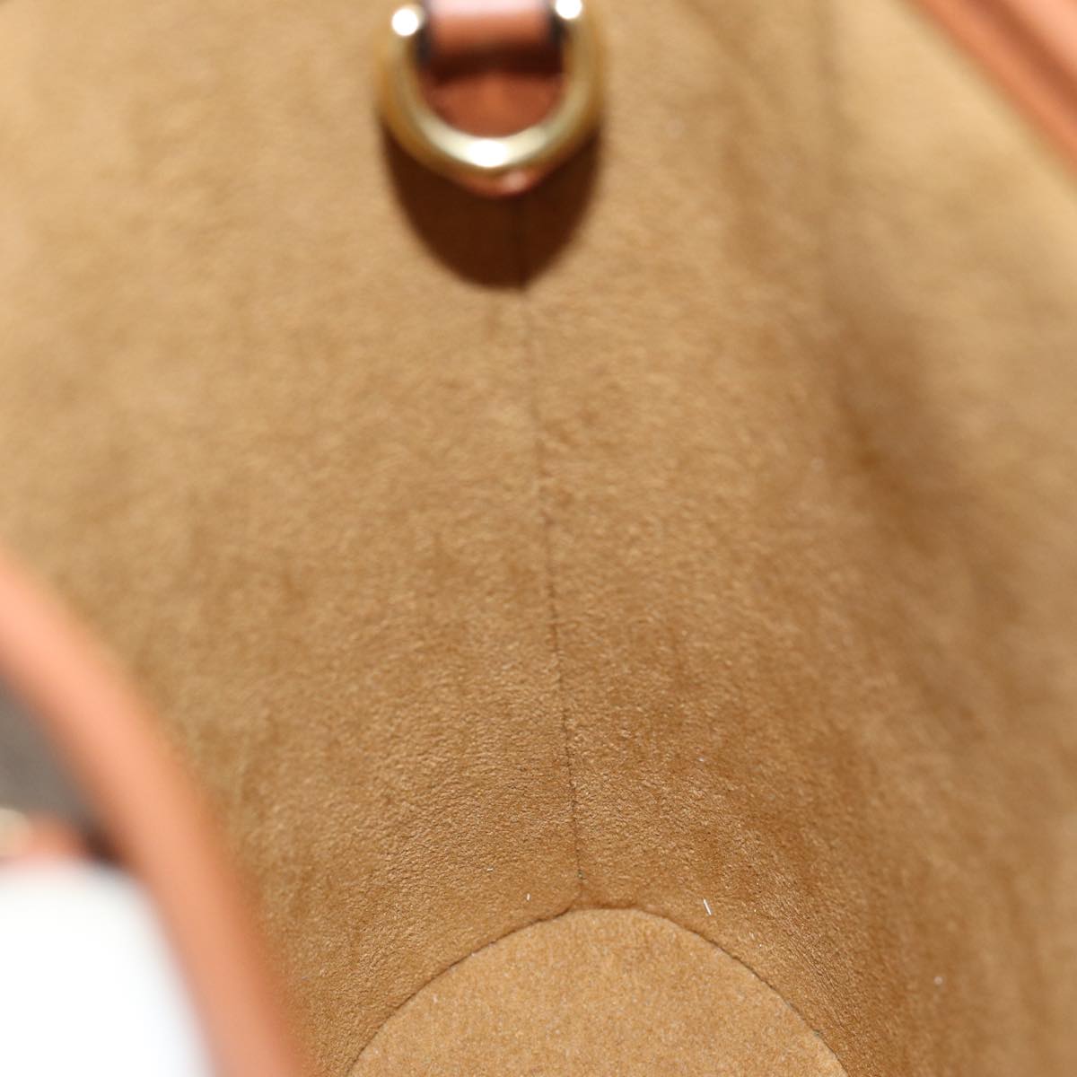 Louis Vuitton Bucket, Beige, Canvas, shoulder