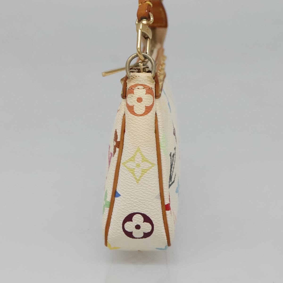 Louis Vuitton Pochette Accessoire, White, Canvas, clutch
