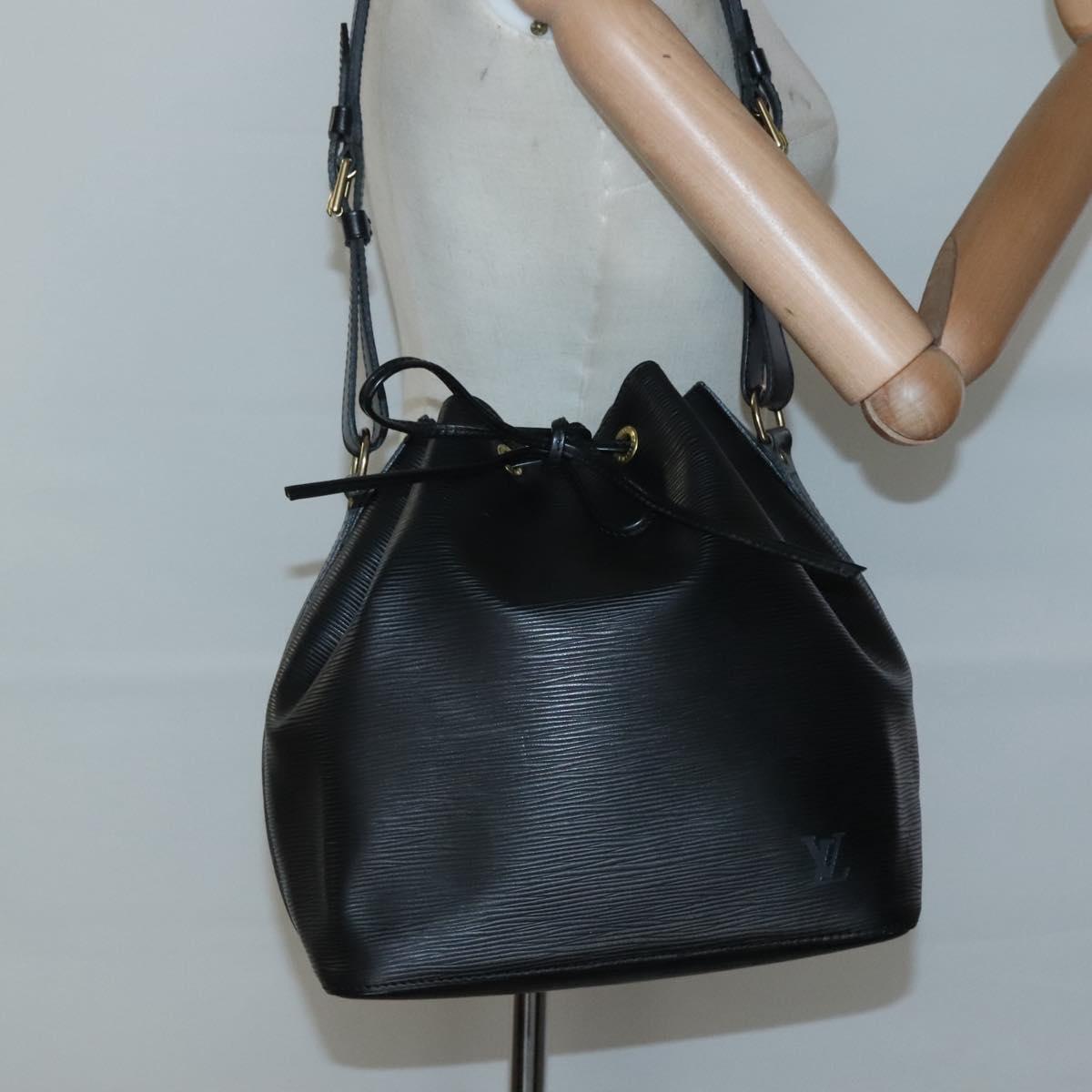 Louis Vuitton Petit Noé, Black, Leather, shoulder