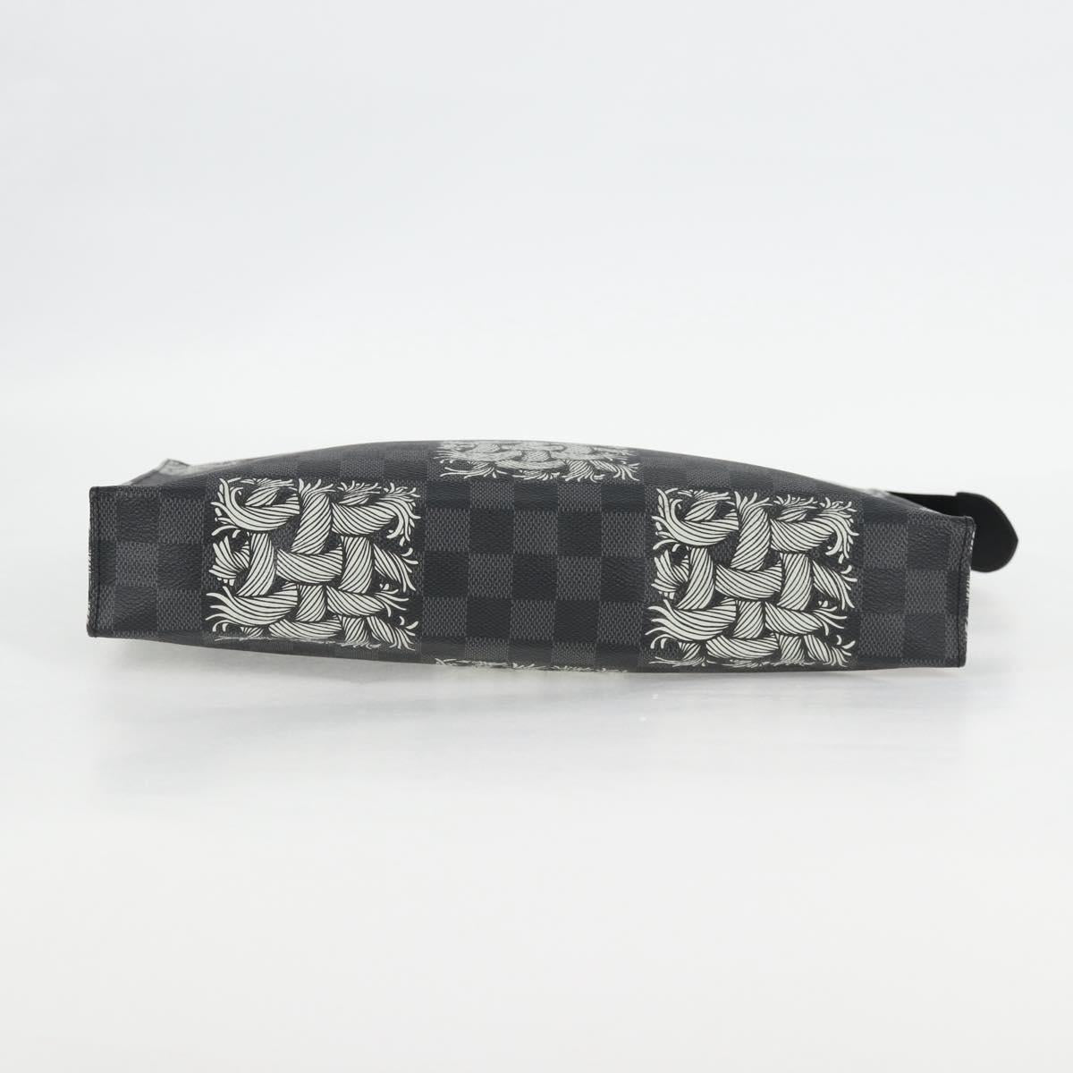 Louis Vuitton Pochette voyage, Grey, Canvas, clutch