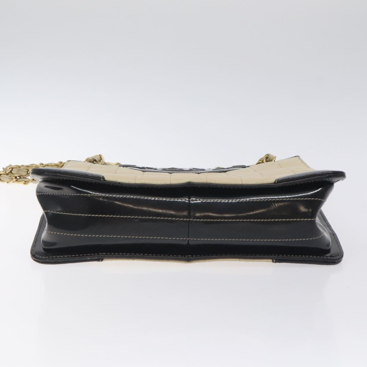 Chanel Chocolate bar, White, Leather, tote