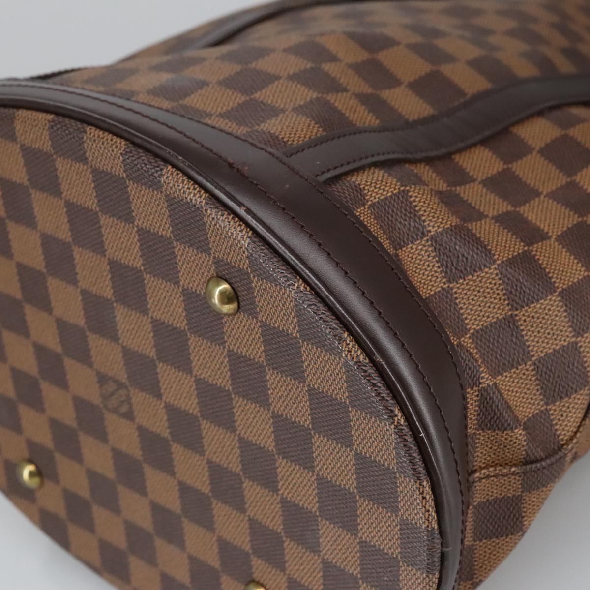 Louis Vuitton Bucket GM, Brown, Canvas, shoulder