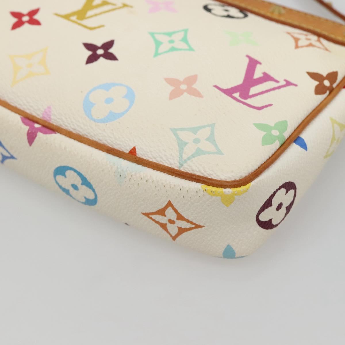 Louis Vuitton Pochette Accessoire, White, Canvas, clutch