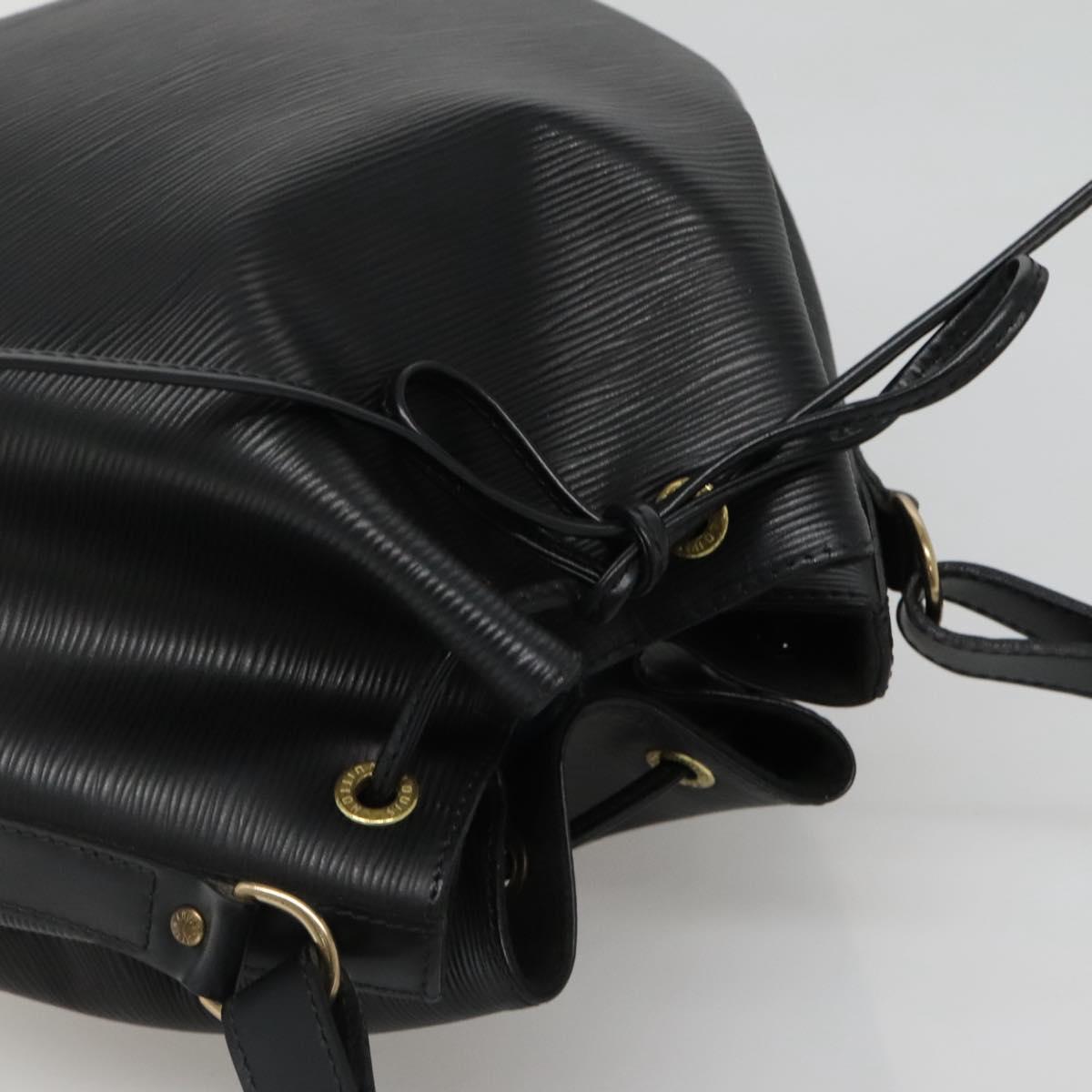 Louis Vuitton Petit Noé, Black, Leather, shoulder