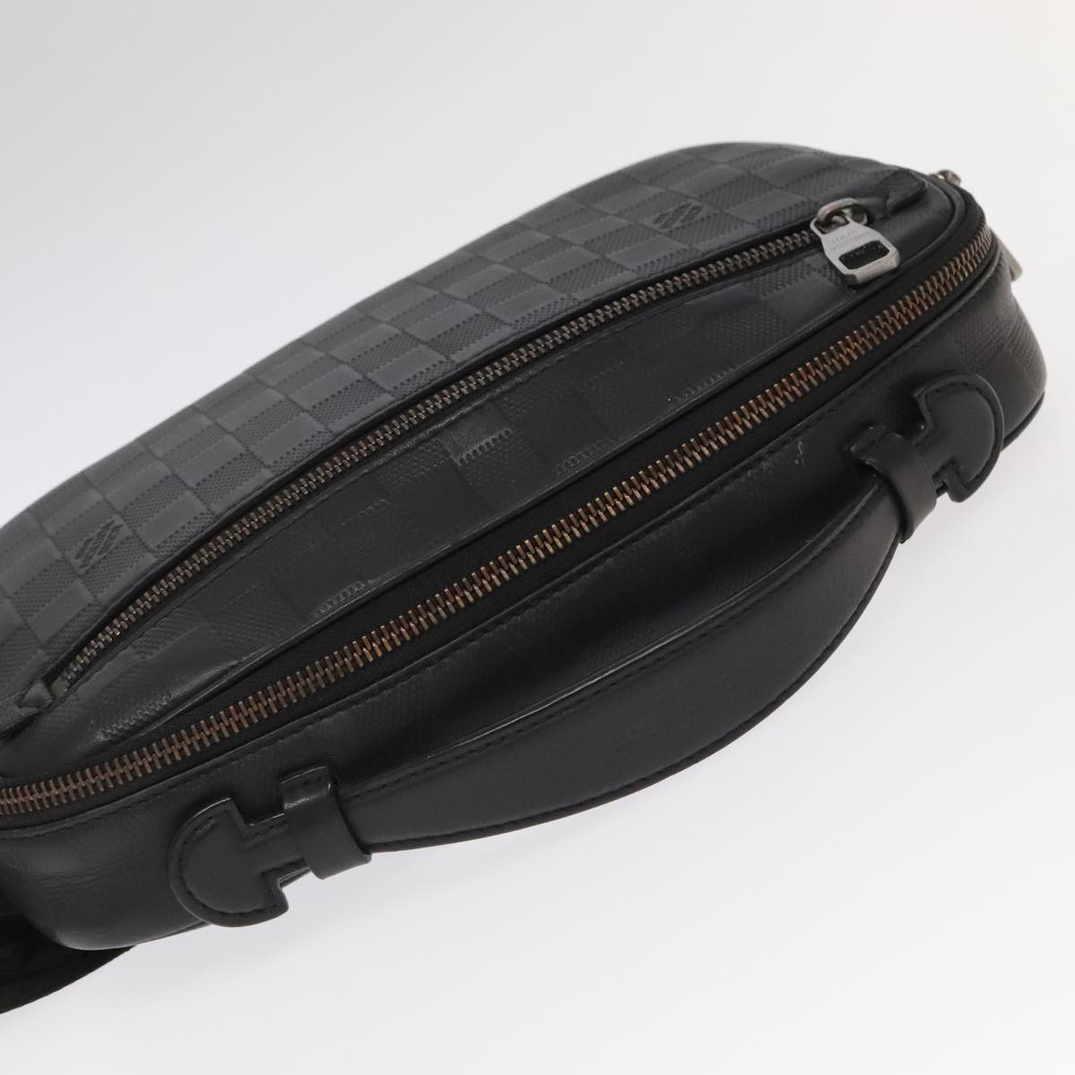 Louis Vuitton Ambler, Black, Leather, shoulder
