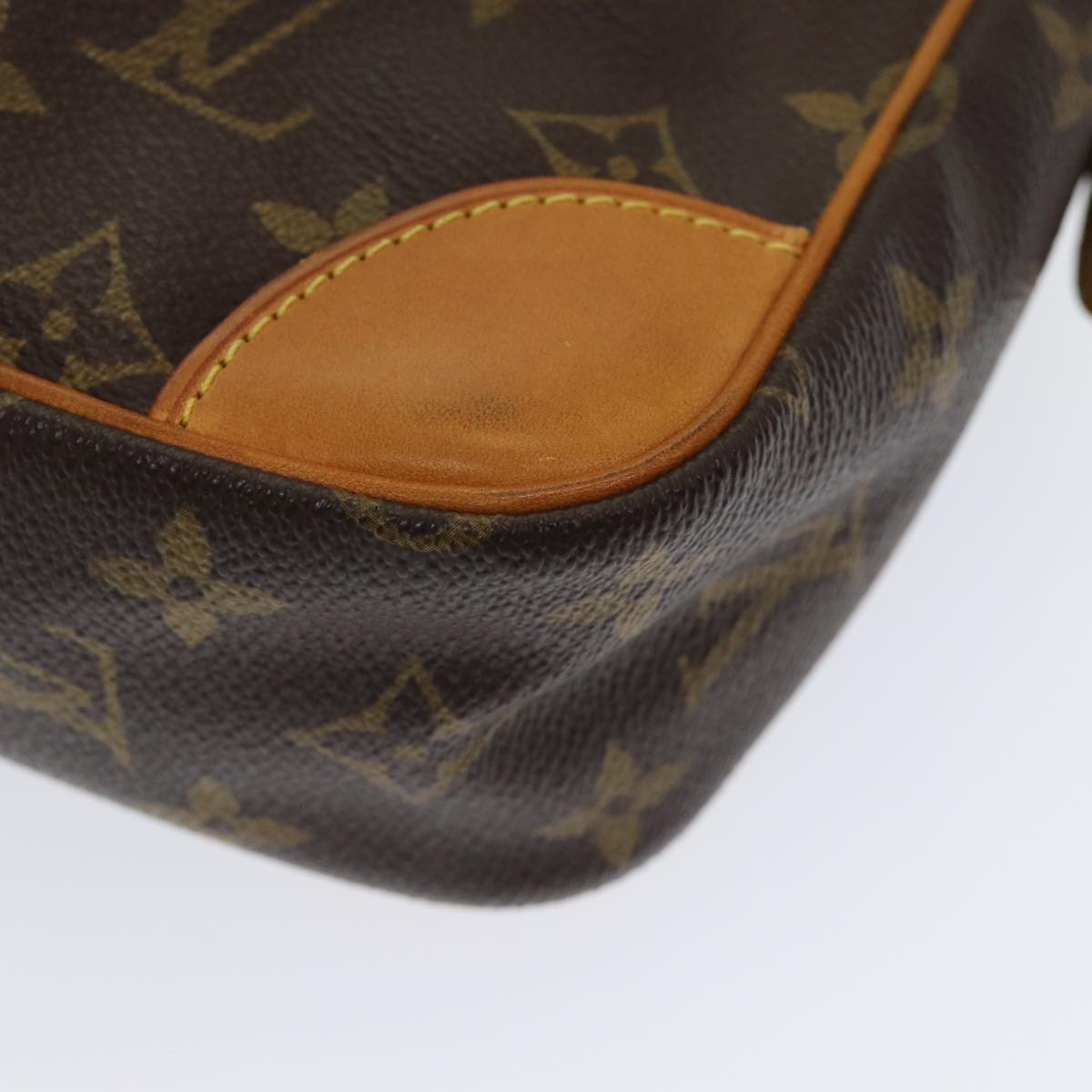 Louis Vuitton Compiegne 28, Brown, Canvas, clutch