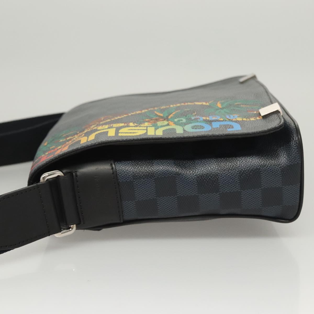 Louis Vuitton District, Grey, Canvas, shoulder
