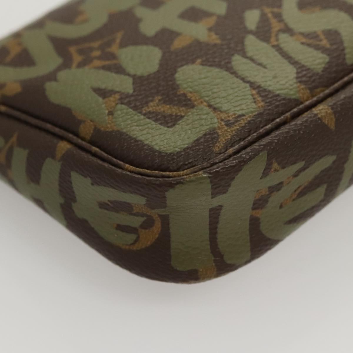 Louis Vuitton Pochette Accessoire, Khaki, Canvas, clutch
