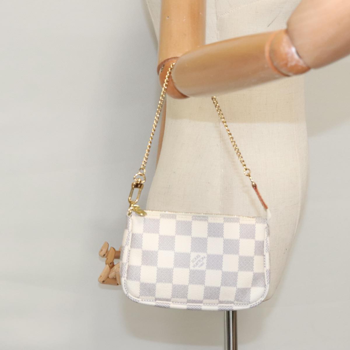 Louis Vuitton Pochette Accessoire, Grey, Canvas, handbag