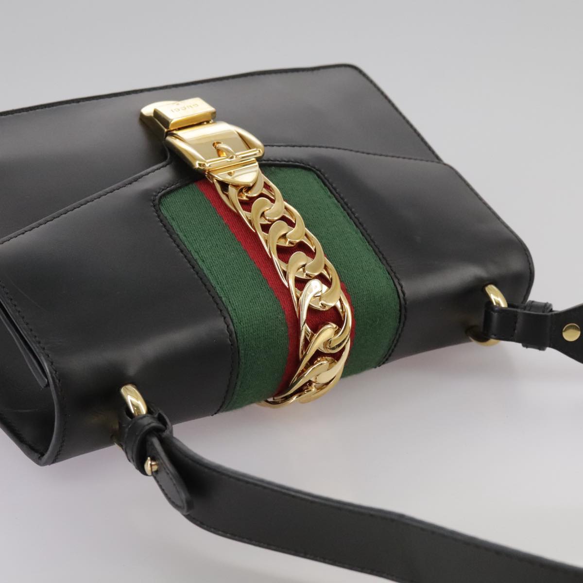 Gucci Sylvie, Black, Leather, shoulder