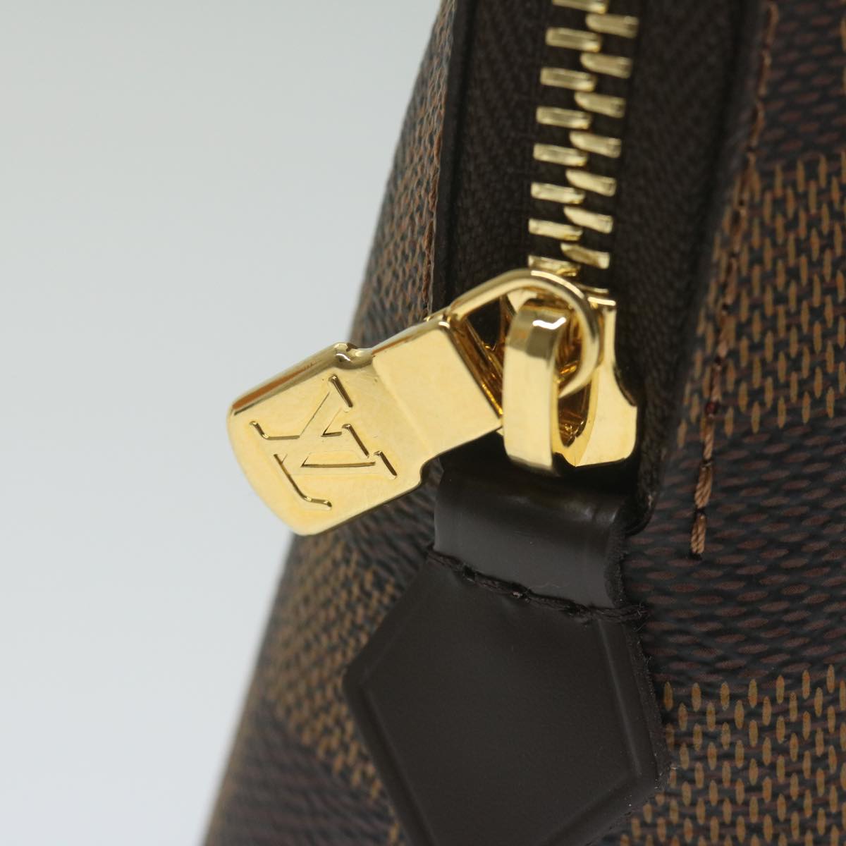 Louis Vuitton Cosmetic pouch, Brown, Canvas, clutch