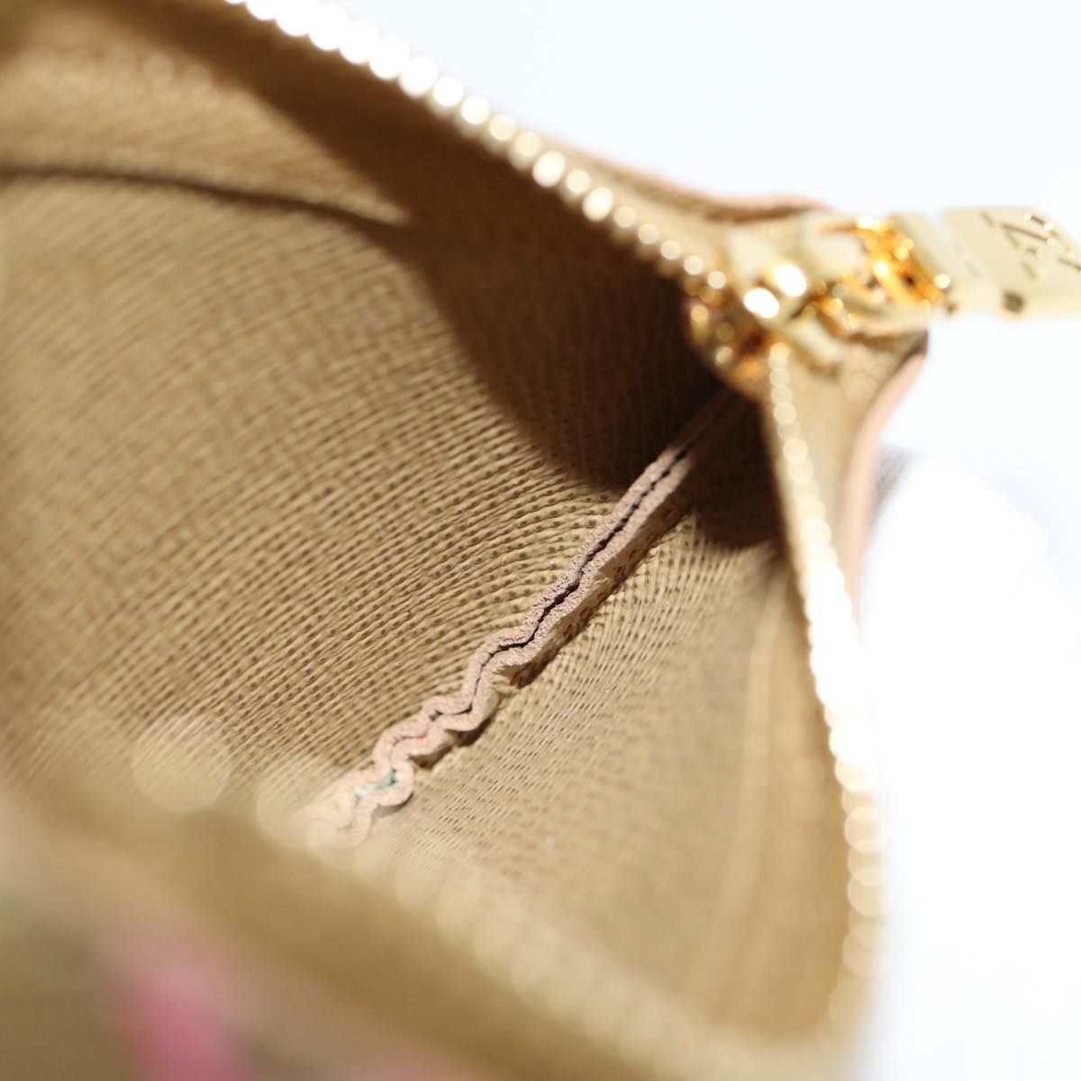 Louis Vuitton Bucket, Beige, Canvas, shoulder