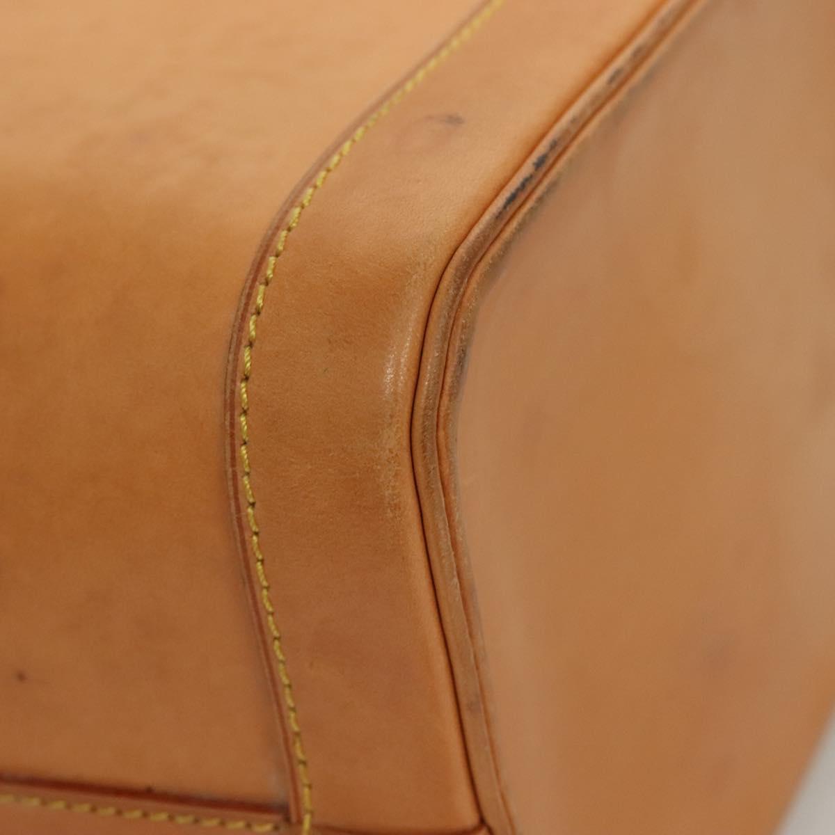 Louis Vuitton Noé, Beige, Leather, handbag