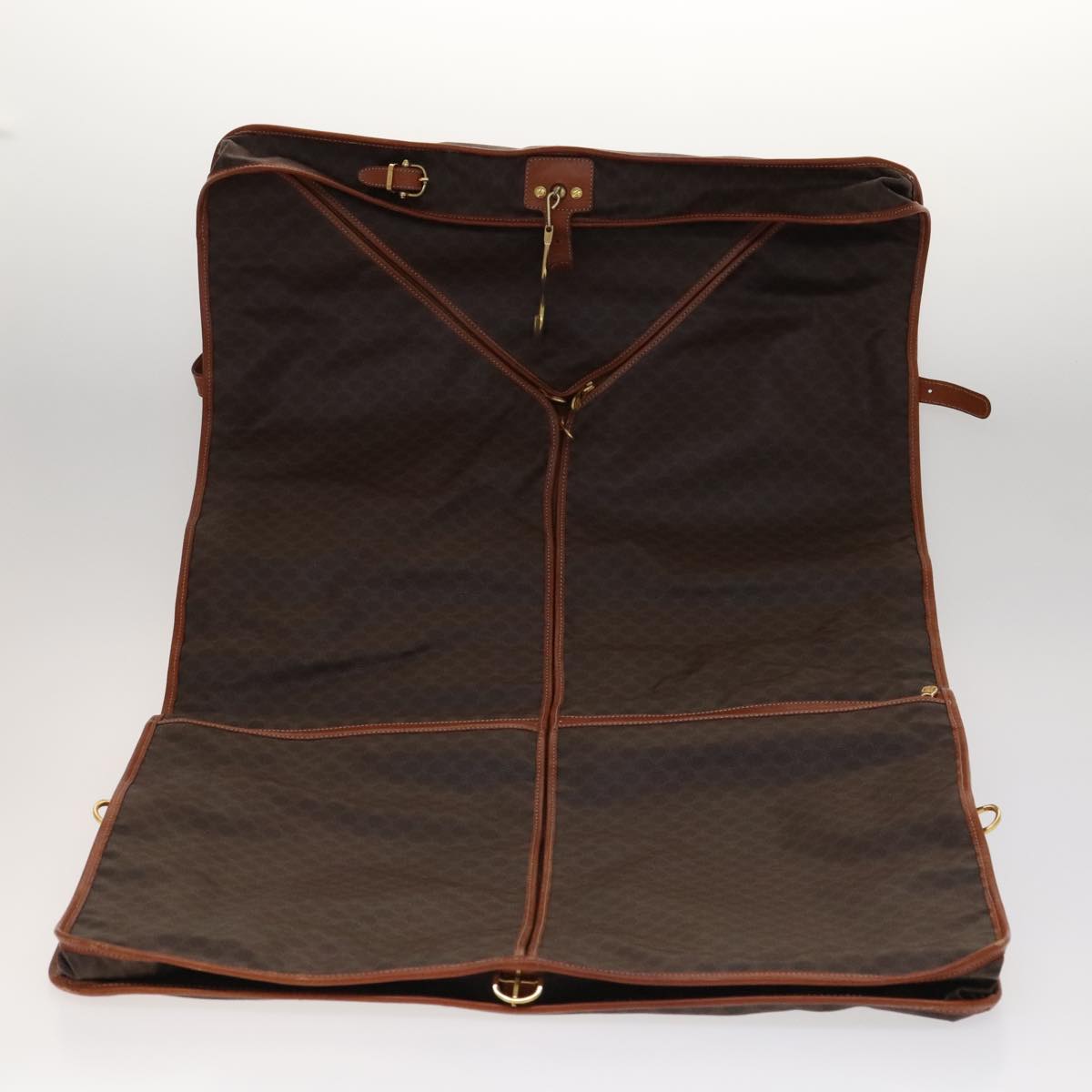 Céline Macadam, Brown, Canvas, travel