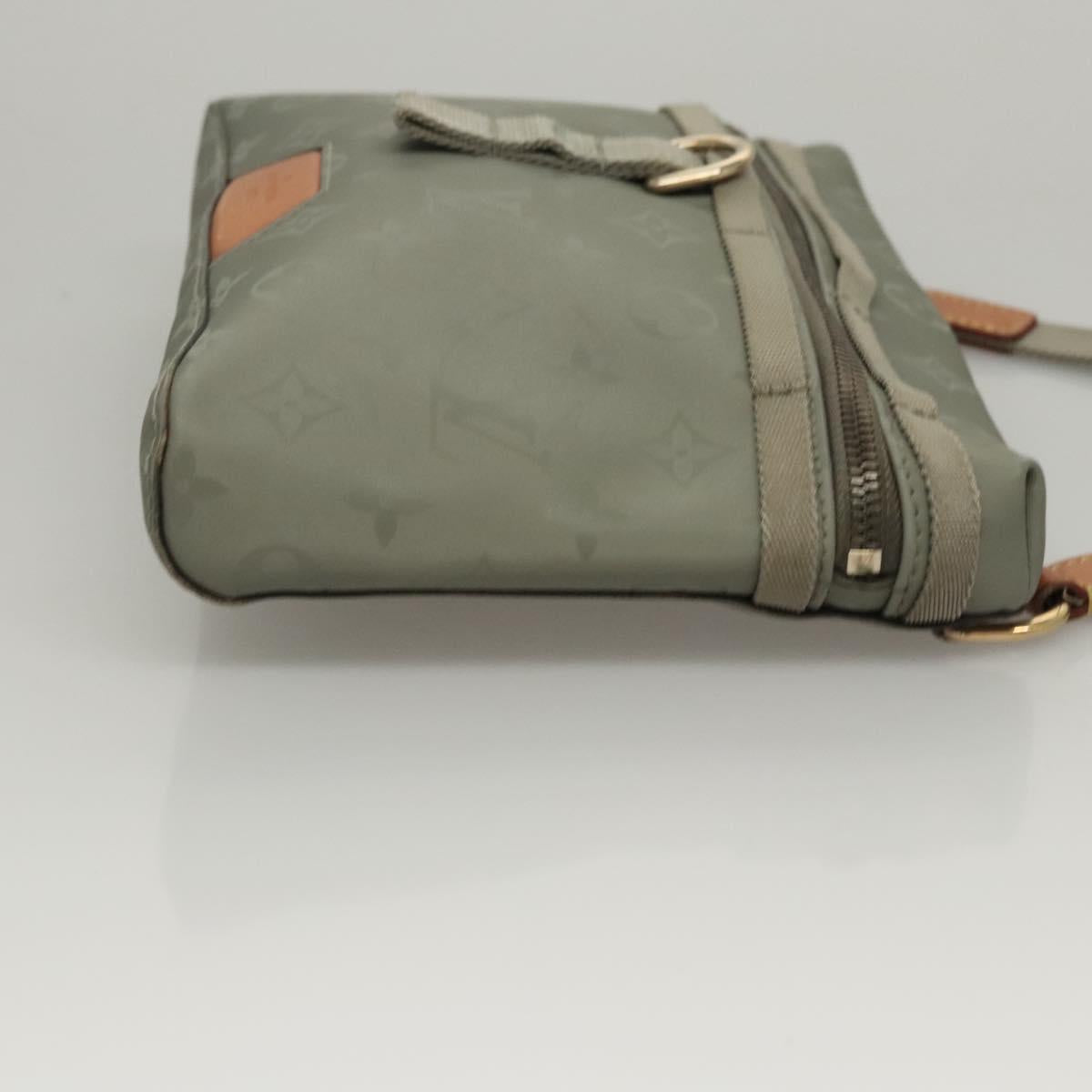 Louis Vuitton Messenger, Grey, Canvas, shoulder