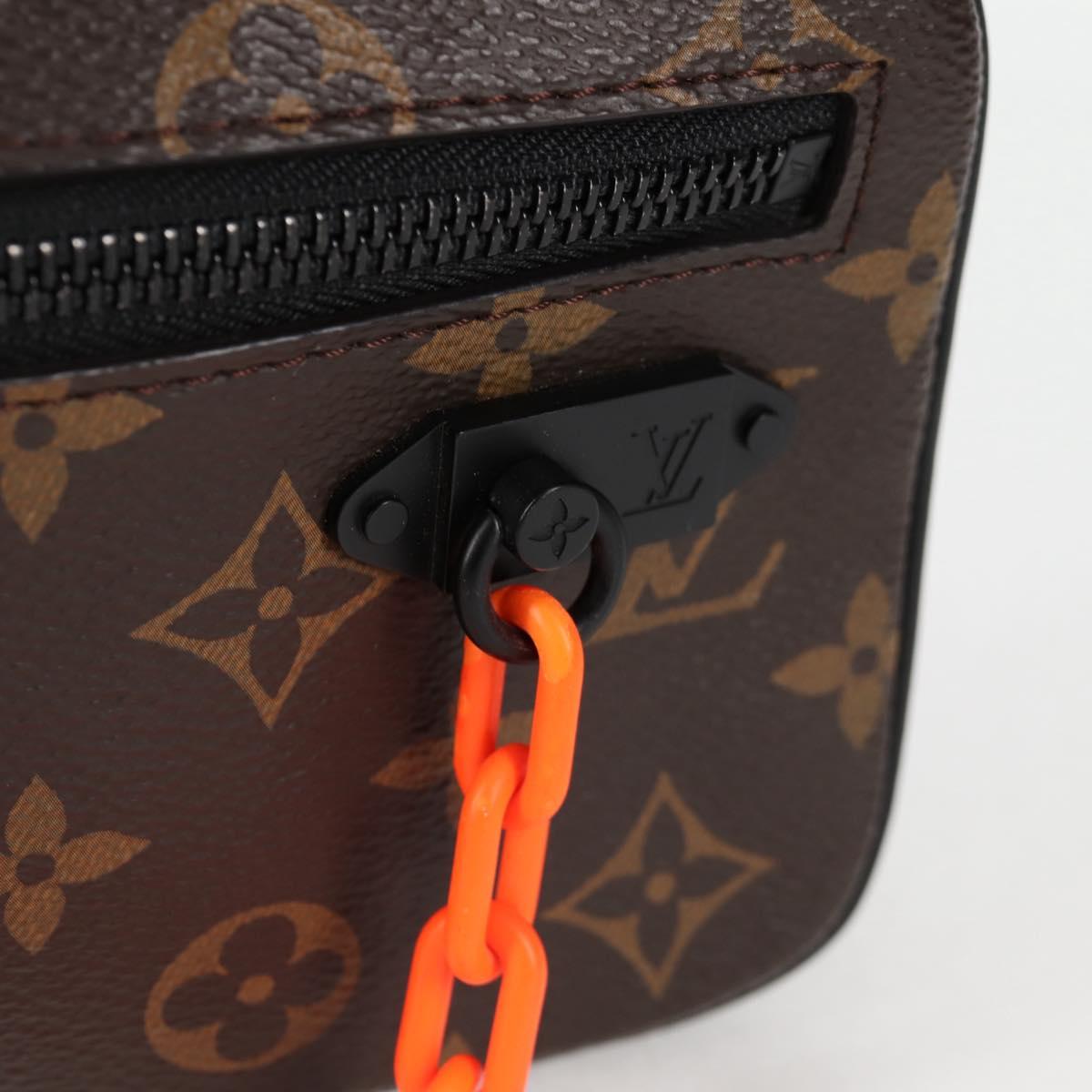 Louis Vuitton Volga, Brown, Canvas, clutch