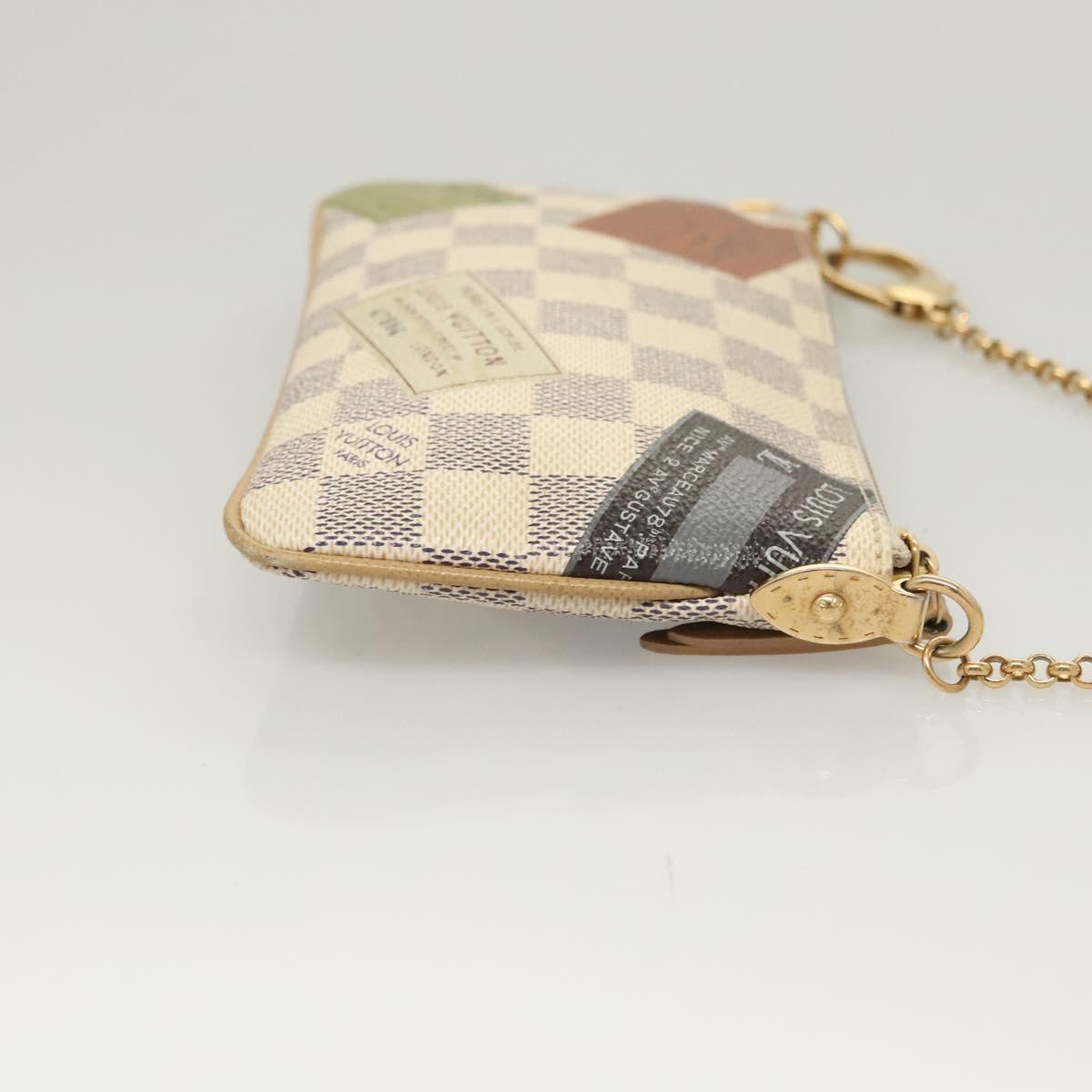 Louis Vuitton Pochette Accessoire, White, Canvas, clutch
