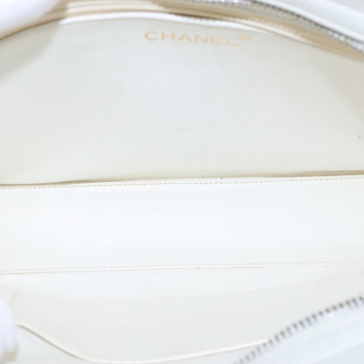 Chanel Cc, White, Leather, shoulder