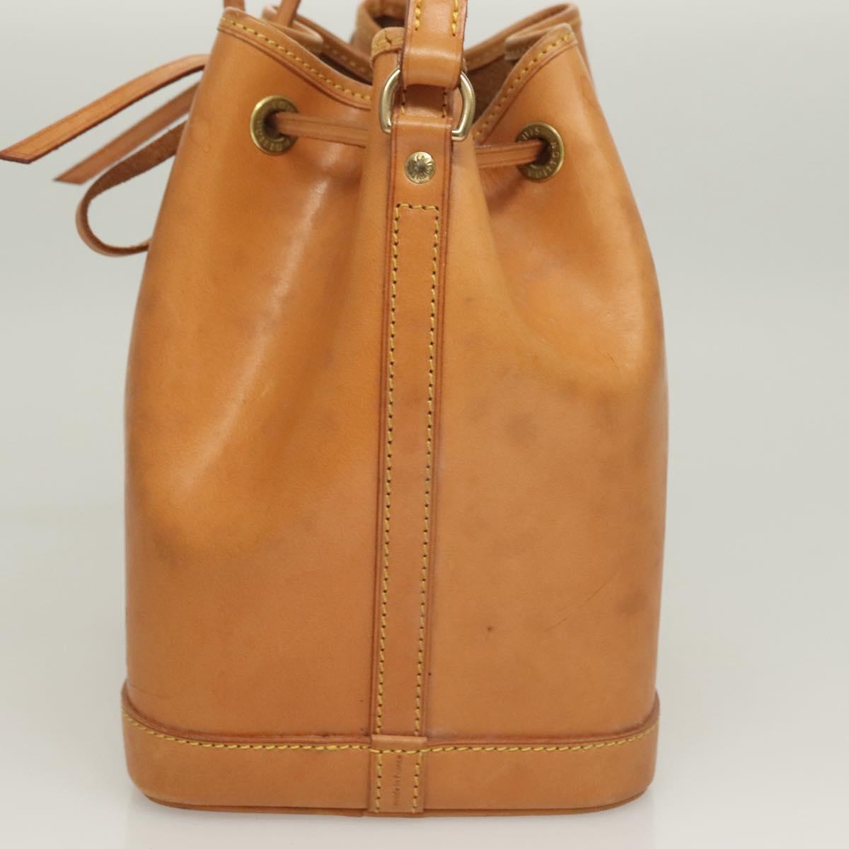 Louis Vuitton Noé, Beige, Leather, handbag