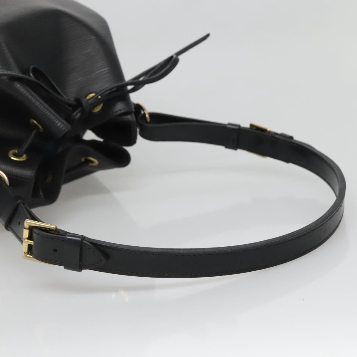 Louis Vuitton Petit Noé, Black, Leather, shoulder