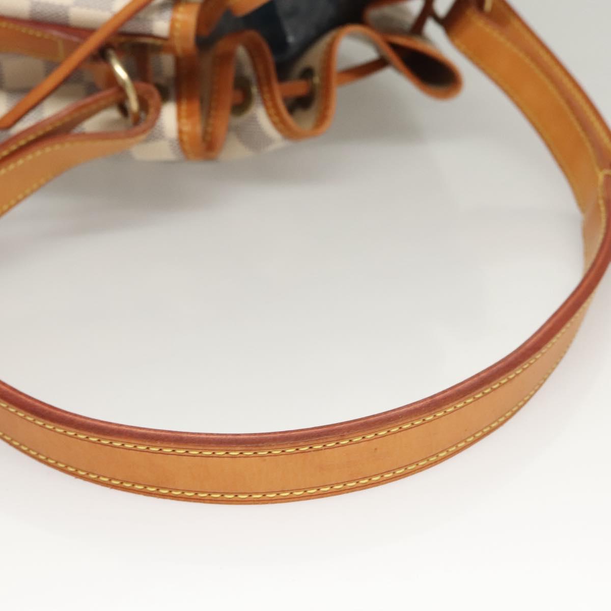 Louis Vuitton Noe, White, Canvas, shoulder