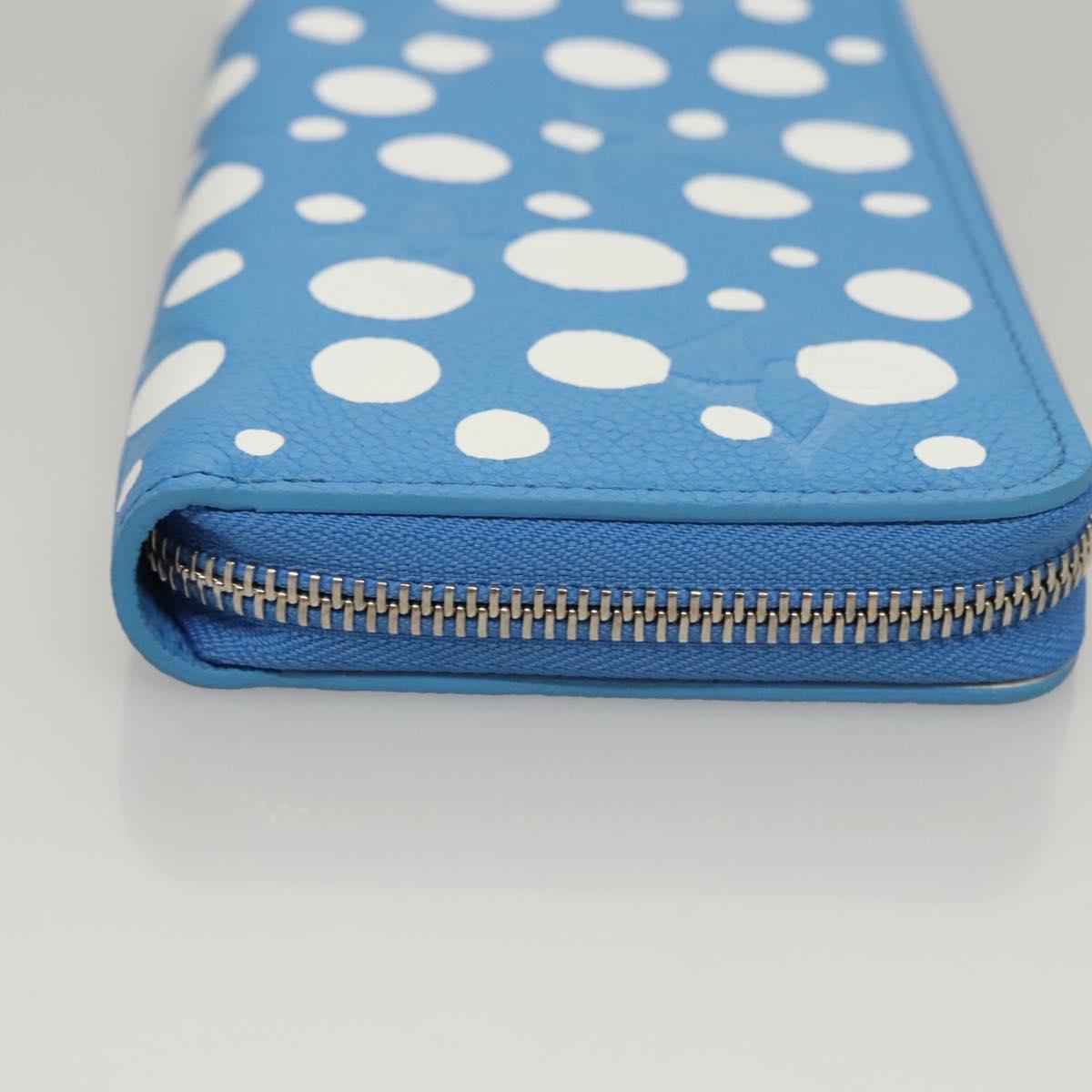 Louis Vuitton Portefeuille zippy, Blue, Leather, wallet