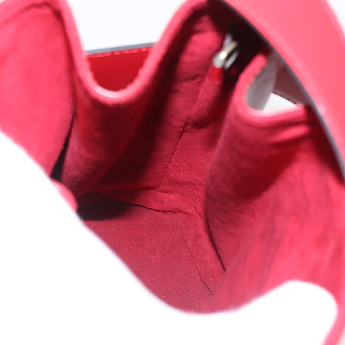Louis Vuitton Sac d'épaule, Red, Leather, shoulder