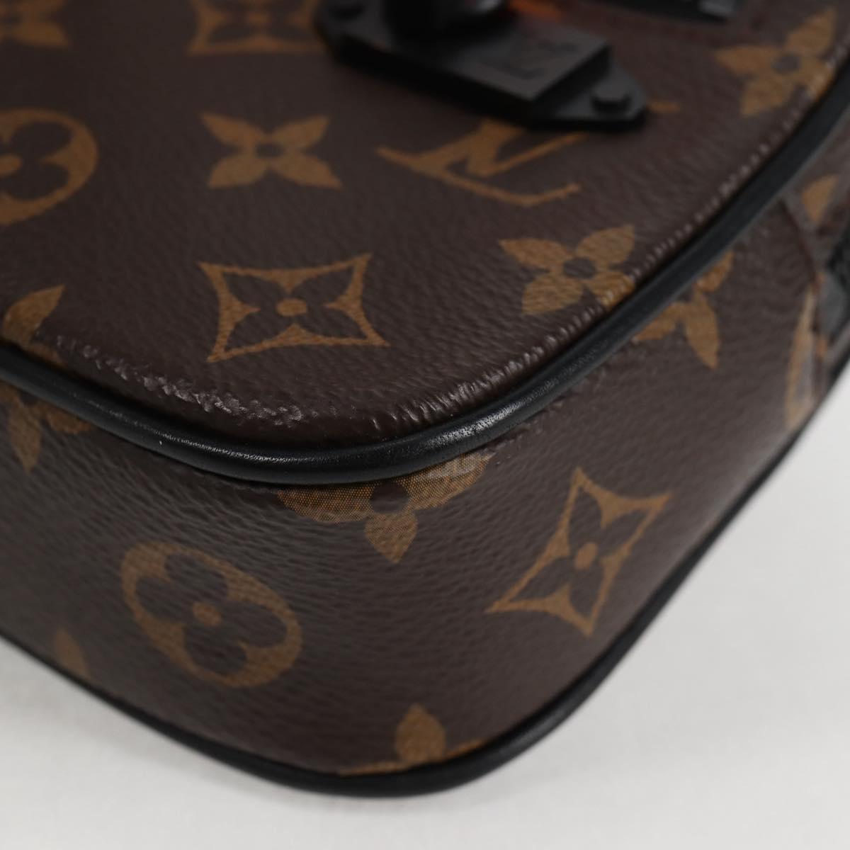Louis Vuitton Volga, Brown, Canvas, clutch
